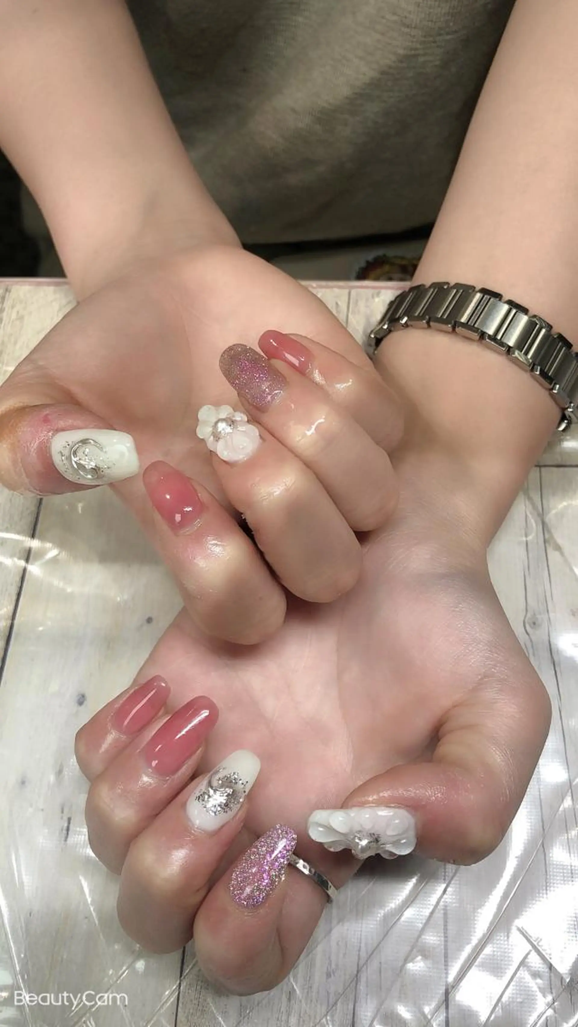 ネイル 💎Guarendo💎錦糸町店所属・✨アン ミユ✨のネイルデザイン