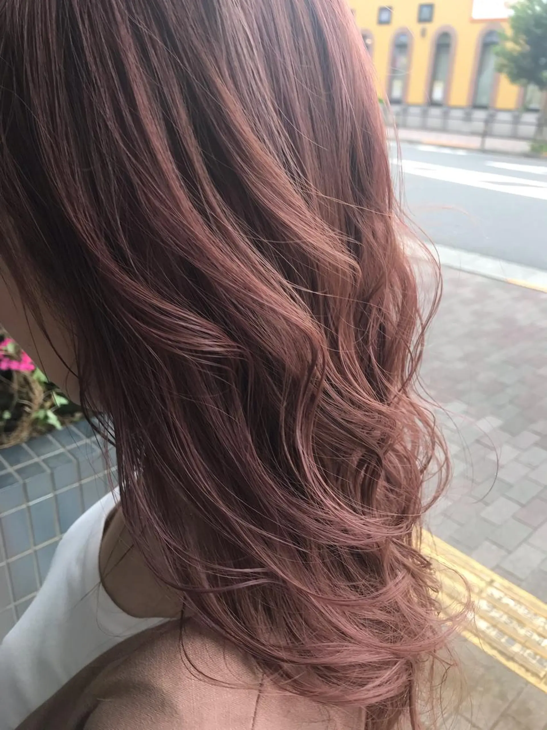 カラー ベージュカラー ピンクカラー ピンクベージュ ヘアカラー トリートメント ✅ｼｪｱｻﾛﾝJAM 相田友和のヘアスタイル