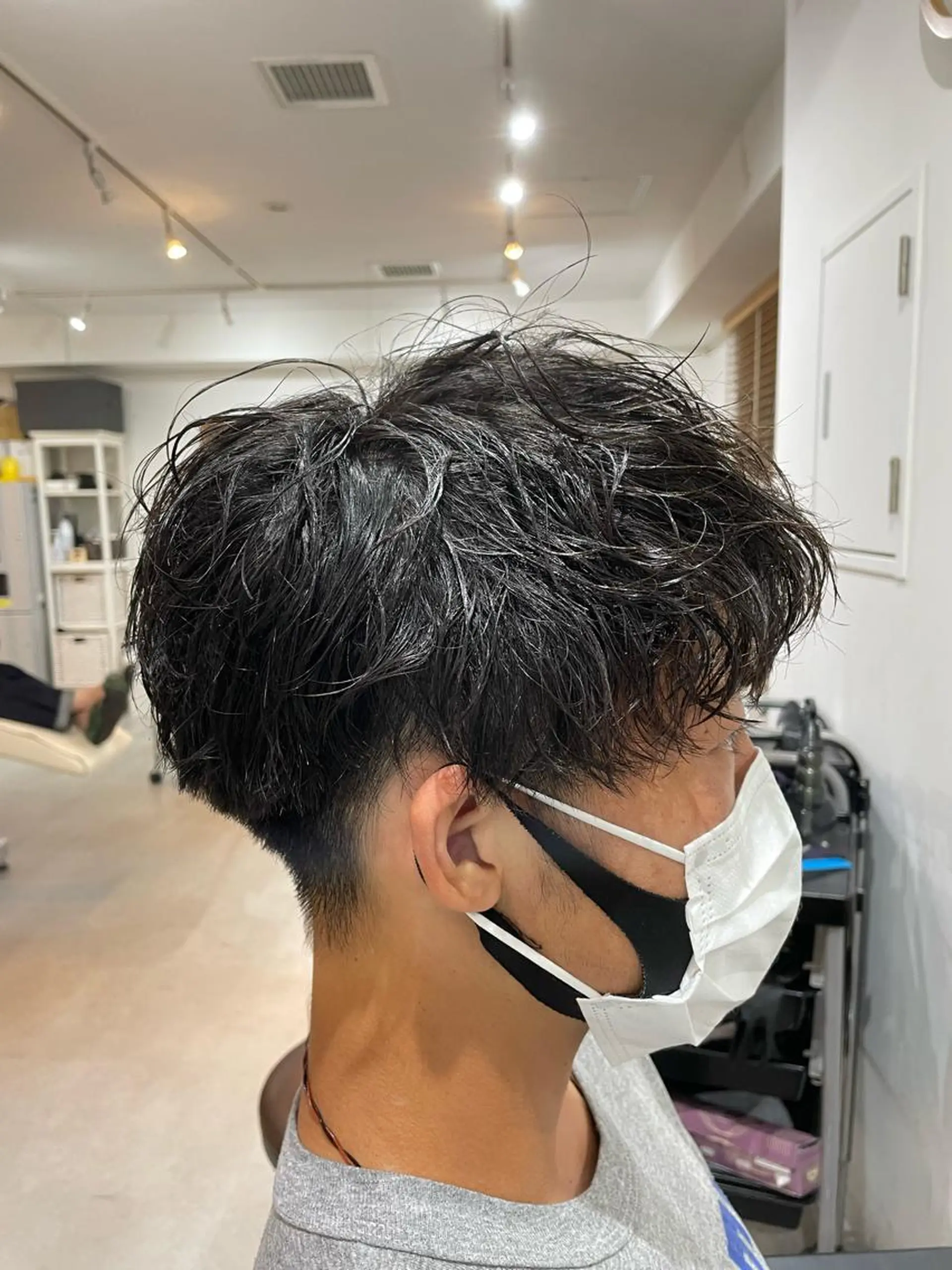 メンズ 🐬脱白髪染めカラー 清水大世🐬のヘアスタイル