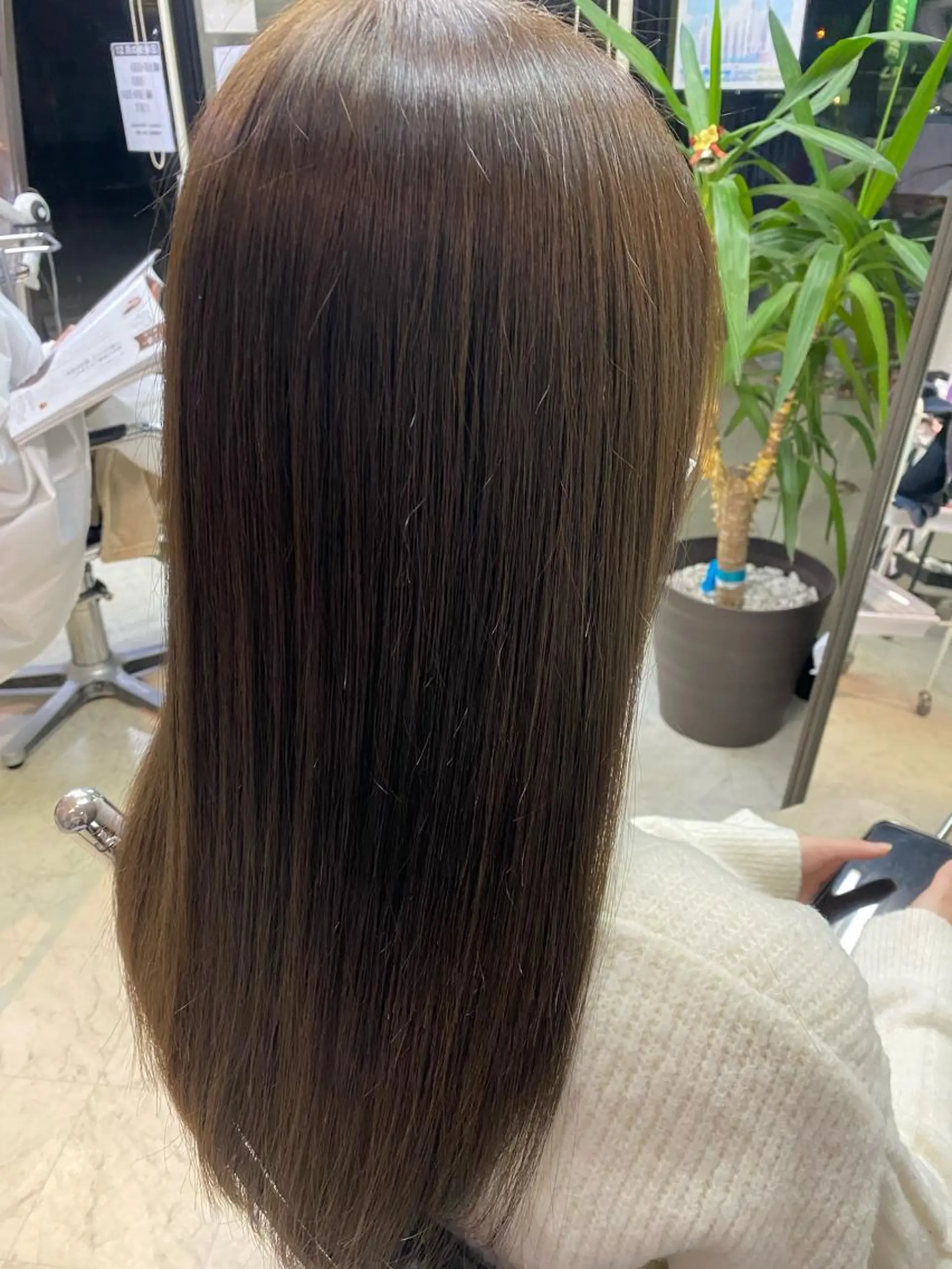 ロング カラー グレージュ オリーブグレージュ オリーブグレー 髪質改善 トリートメント EXCIA所属・imaizumi takuyaのヘアスタイル