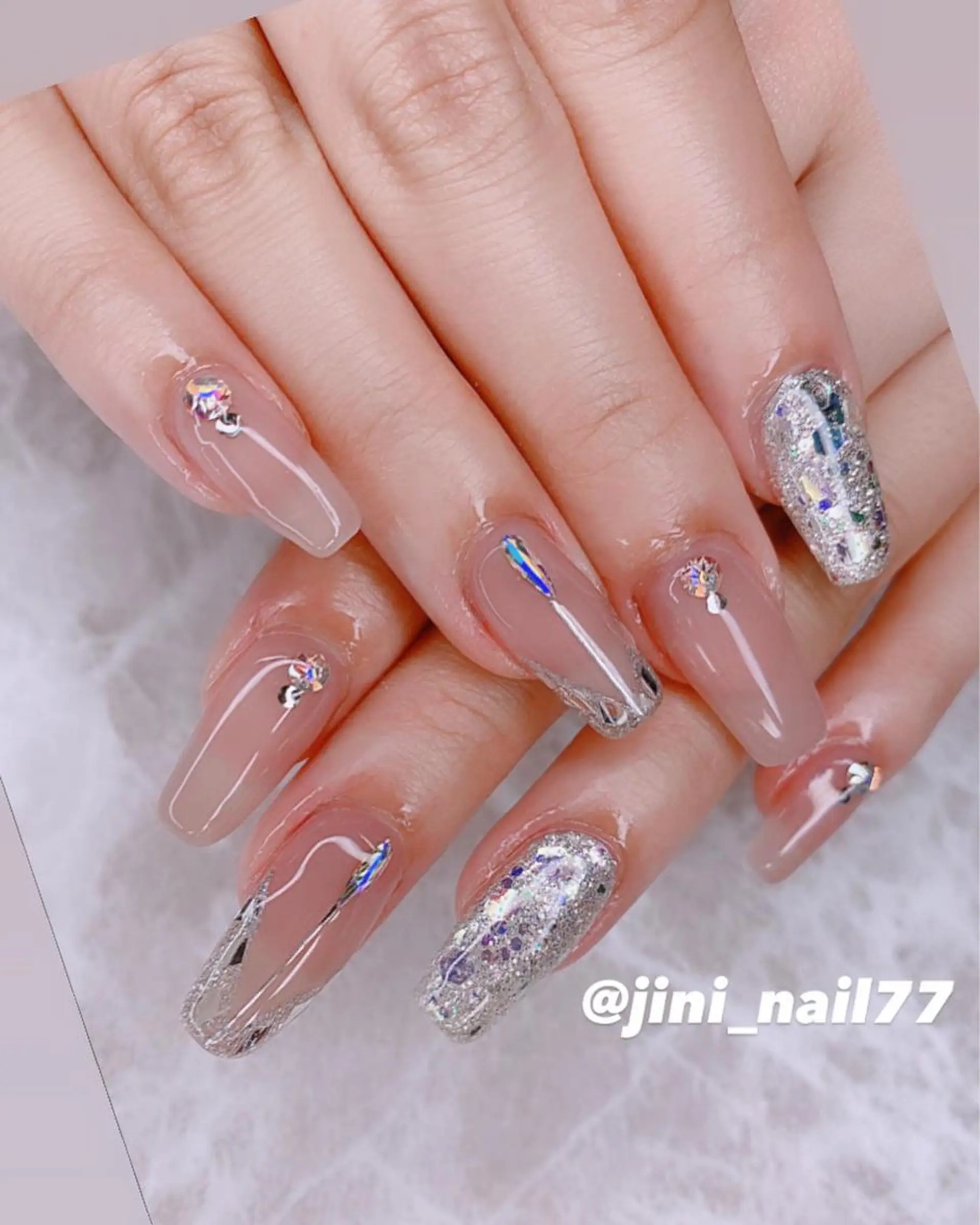 ネイル JINI NAIL所属・ジニ ネイルのネイルデザイン