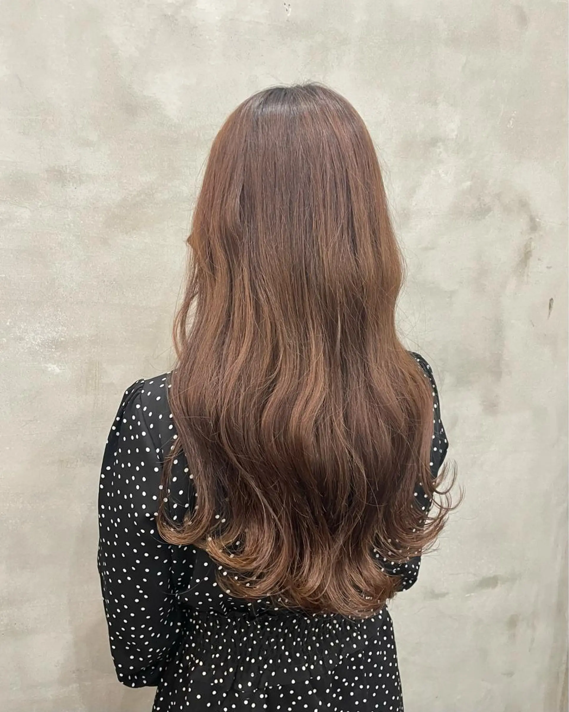 ロング カラー ベージュカラー ミルクティーベージュ カット ヘアカラー トリートメント 【ピンク/韓国ヘア/ ヘアセット】亜海のヘアスタイル