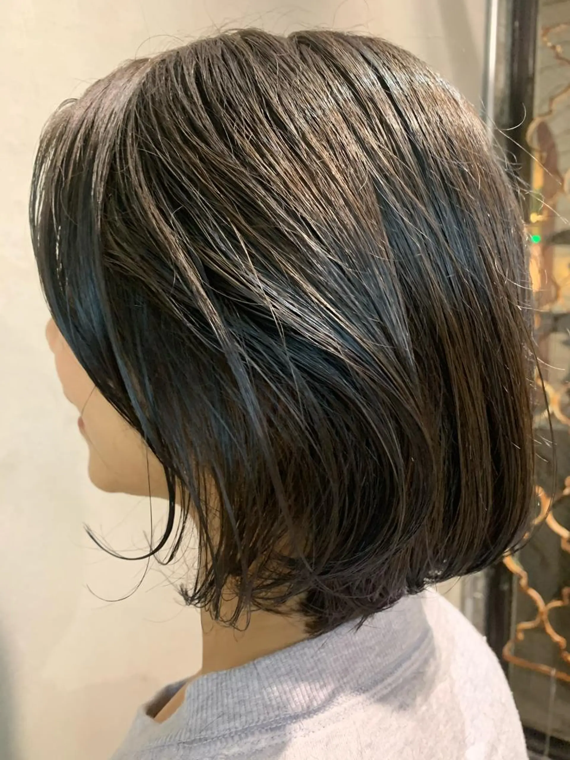 ショート カラー ヘアアレンジ ミニボブ/ブリーチ 🌈MISATOのヘアスタイル