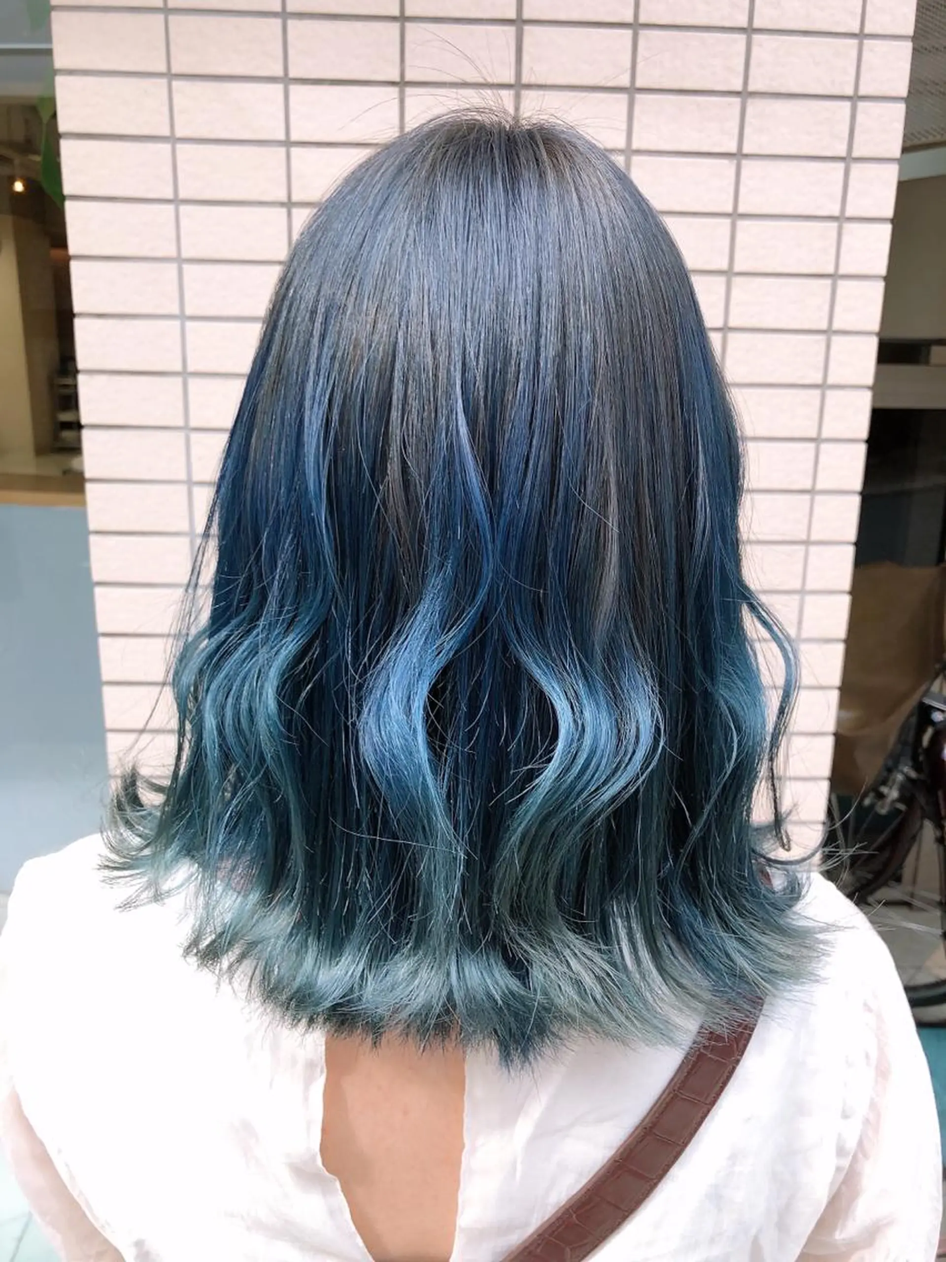 ミディアム ヘアカラー 阿部 美咲のヘアスタイル