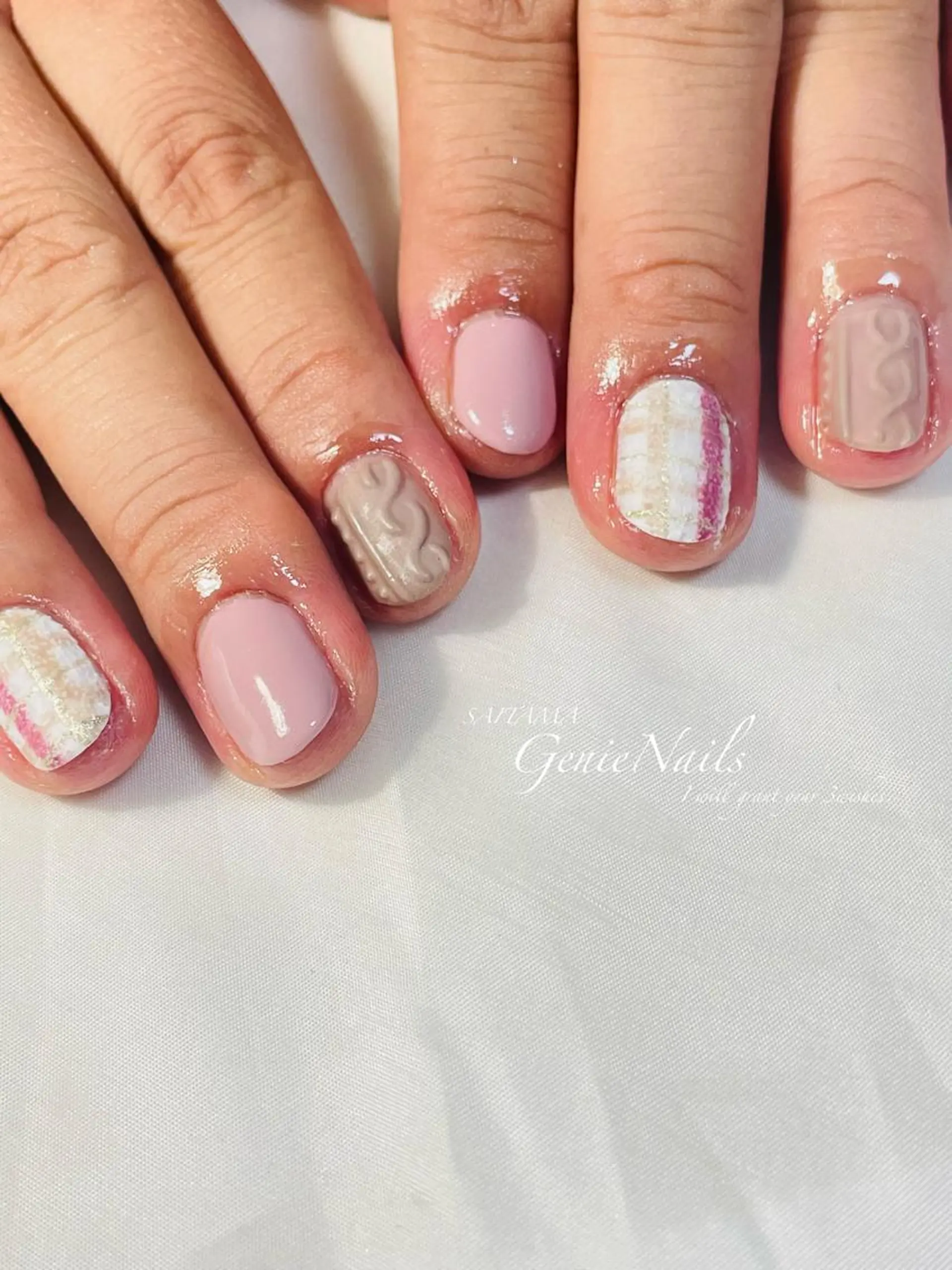 ネイル フットネイル ニュアンスネイル オフィスネイル ショートネイル シンプルネイル Genie Nailsのネイルデザイン