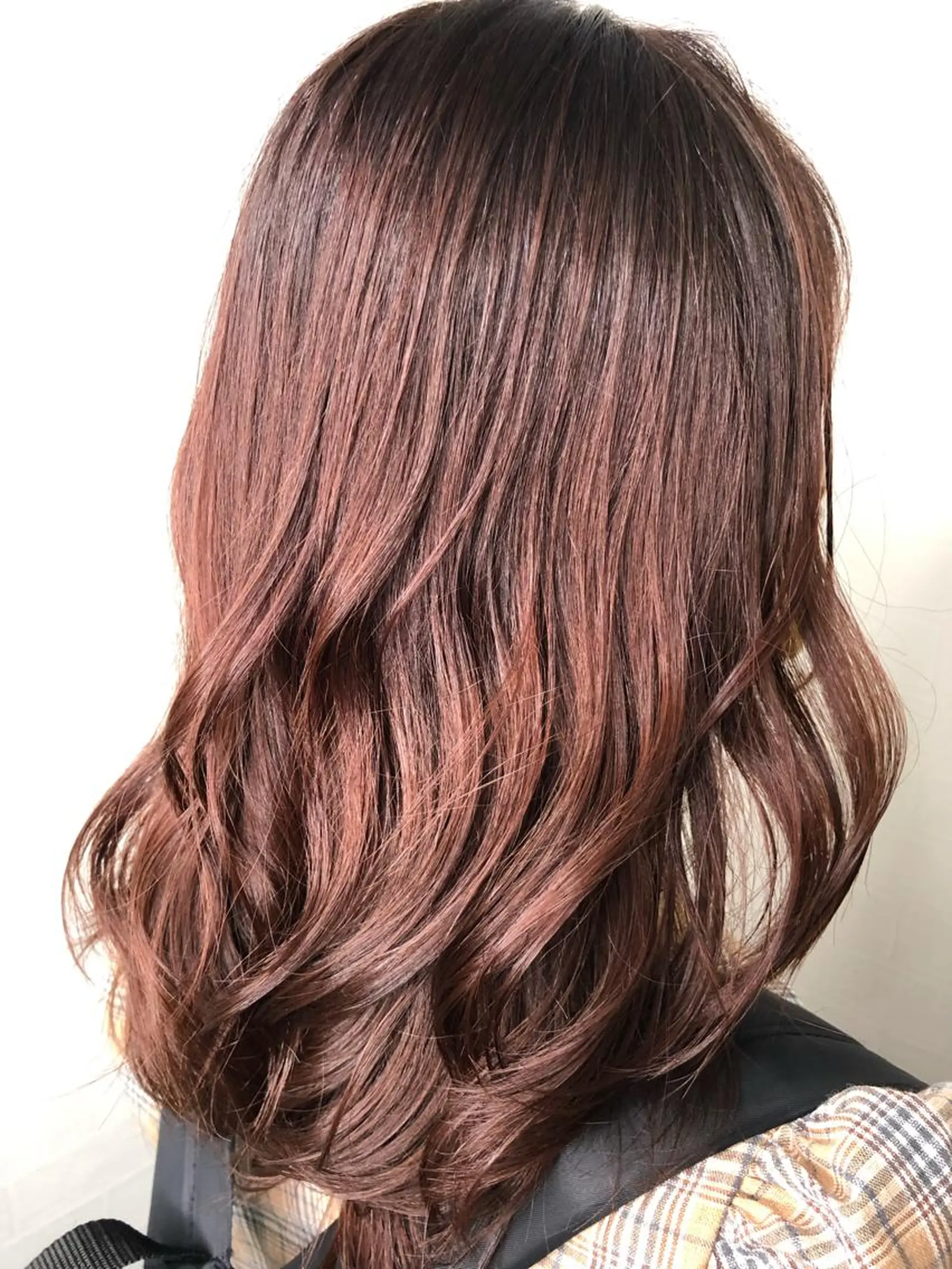 ミディアム ピンクブラウン 髪質改善ストレートo rメンズスタイル今岡のヘアスタイル