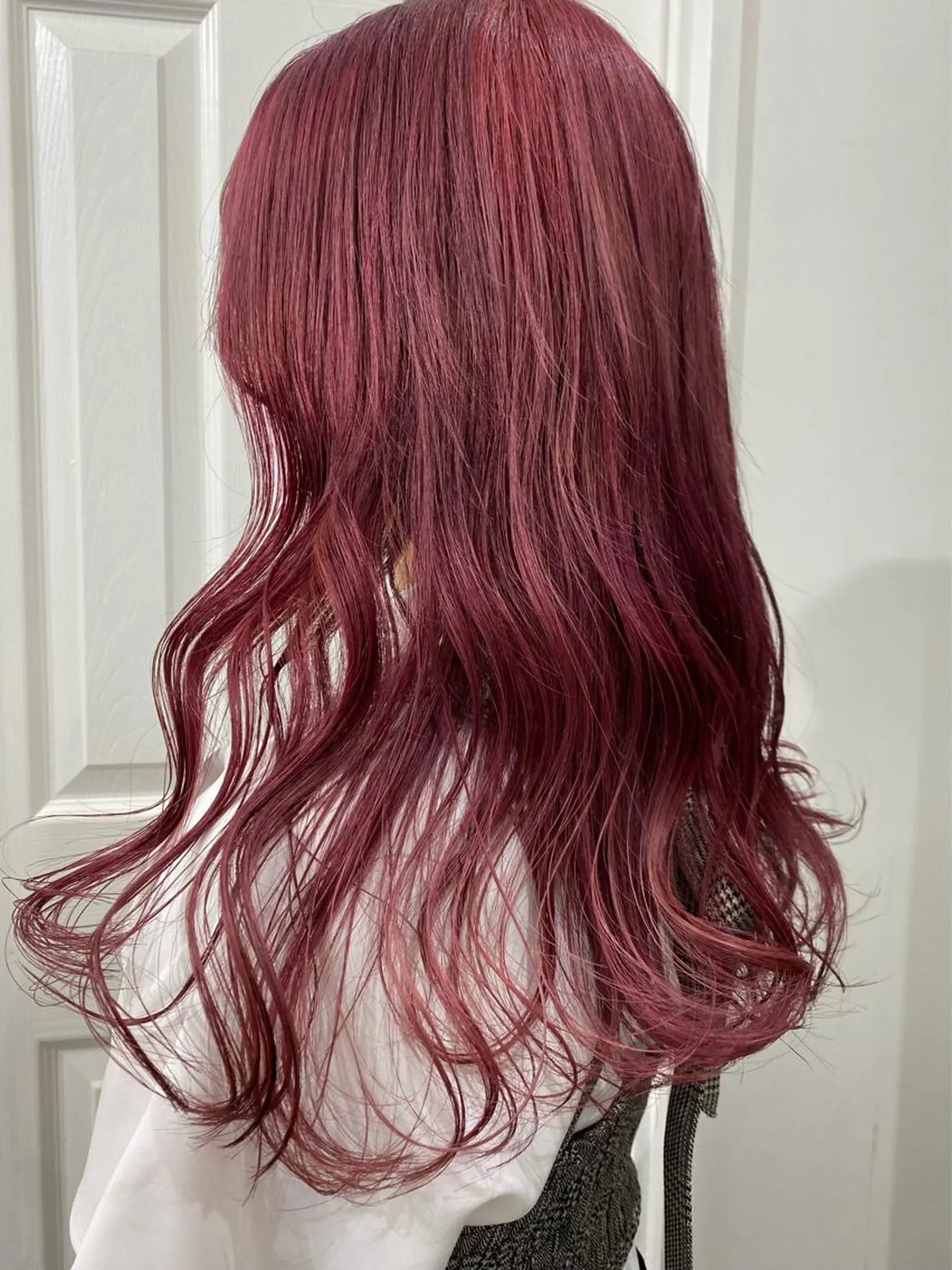 セミロング カラー ヘアアレンジ カット ヘアカラー パーマ 縮毛矯正 トリートメント ヘアセット kai .のヘアスタイル