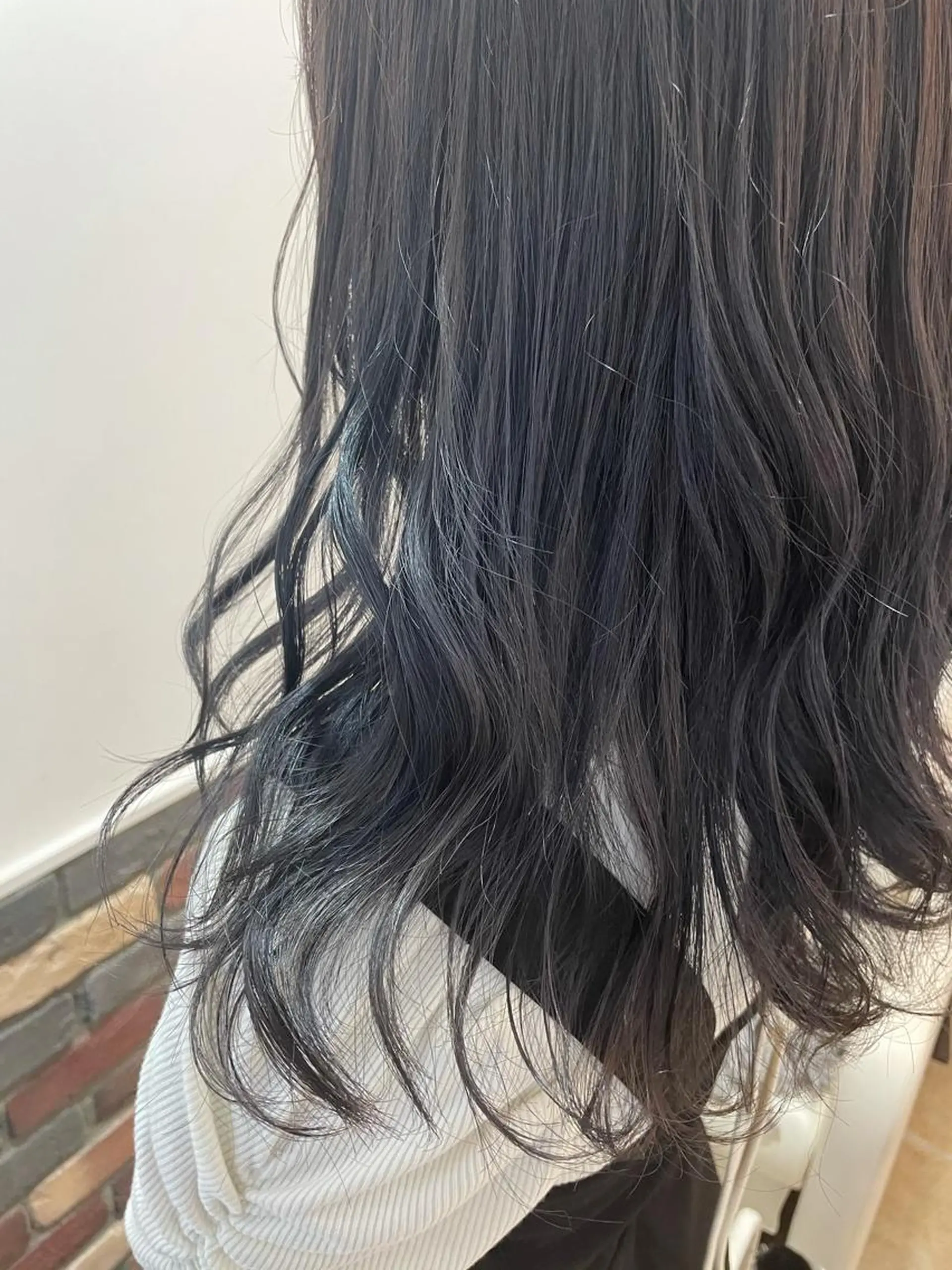 ロング 中井 茅佳のヘアスタイル