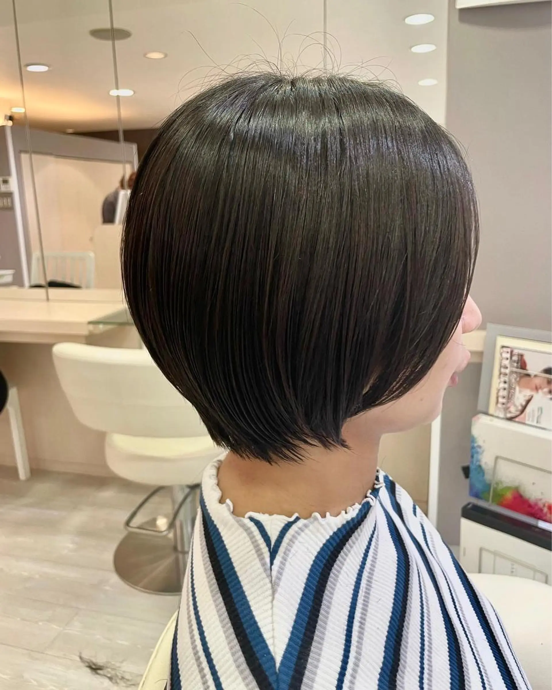 ショート カラー ショートヘア チーフデザイナー 西川凌史のヘアスタイル