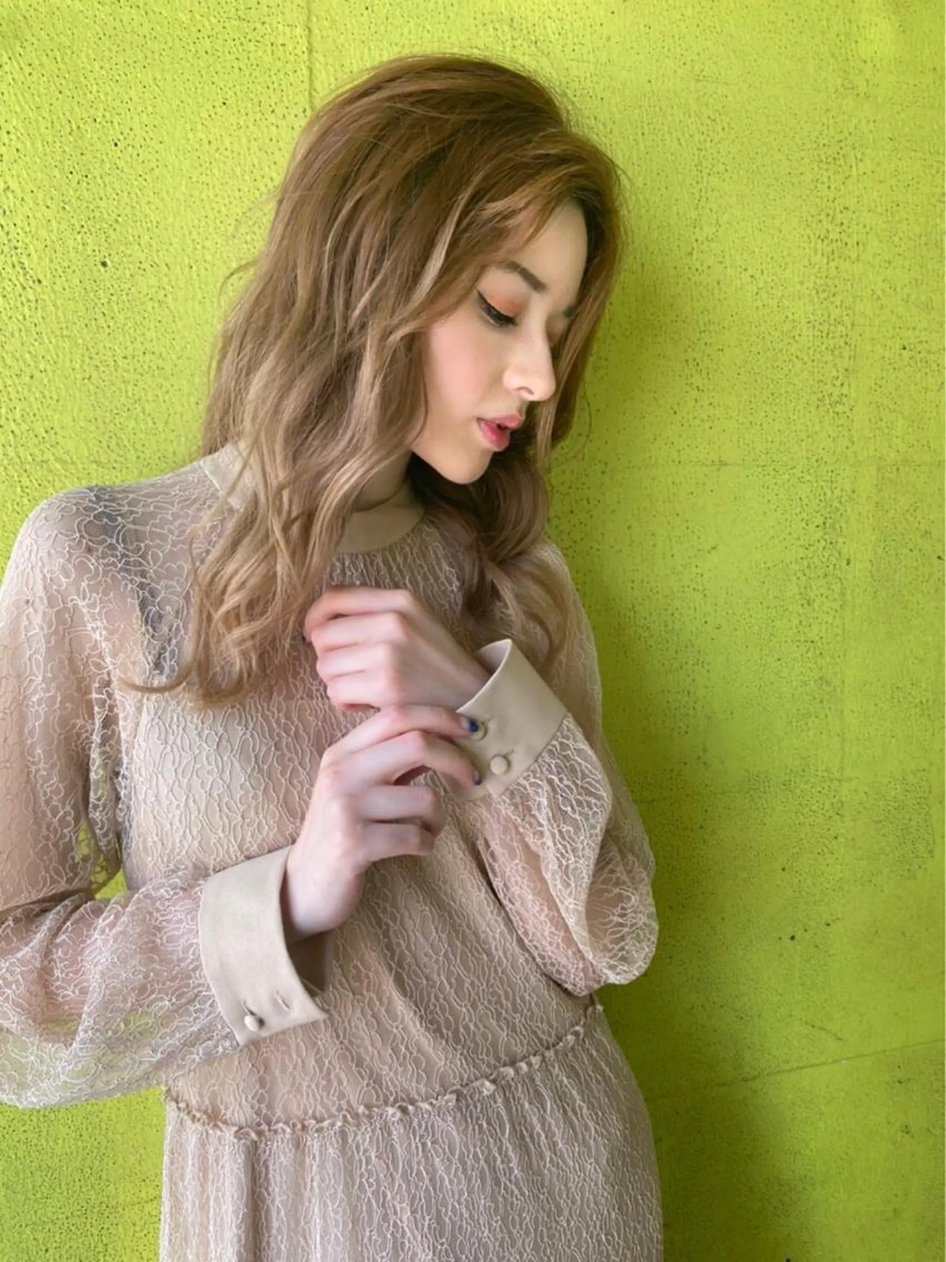 ロング カット ヘアカラー トリートメント 米津 優花のヘアスタイル