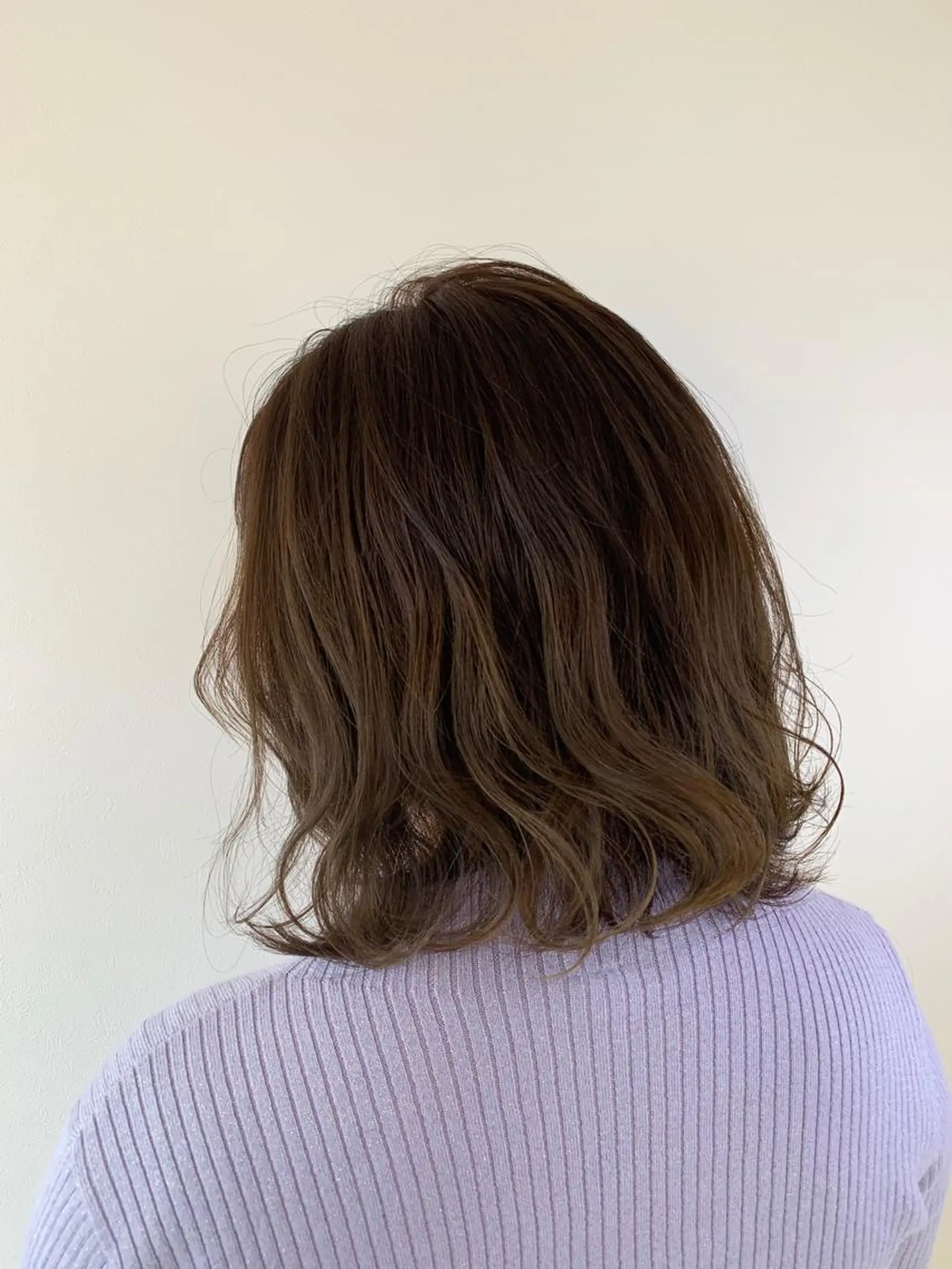 ミディアム カラー アディクシーカラー ベージュカラー オリーブベージュ Roid 代表✨HIROのヘアスタイル