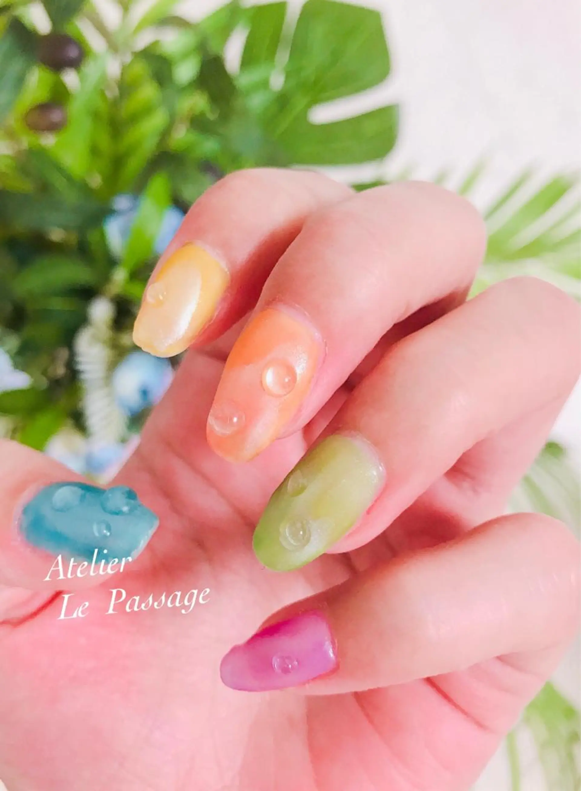 ネイル フットネイル ジェルネイル ラメ(グリッター) パラジェル 赤色 Atelier Le Passage所属・h nakatsukaのネイルデザイン