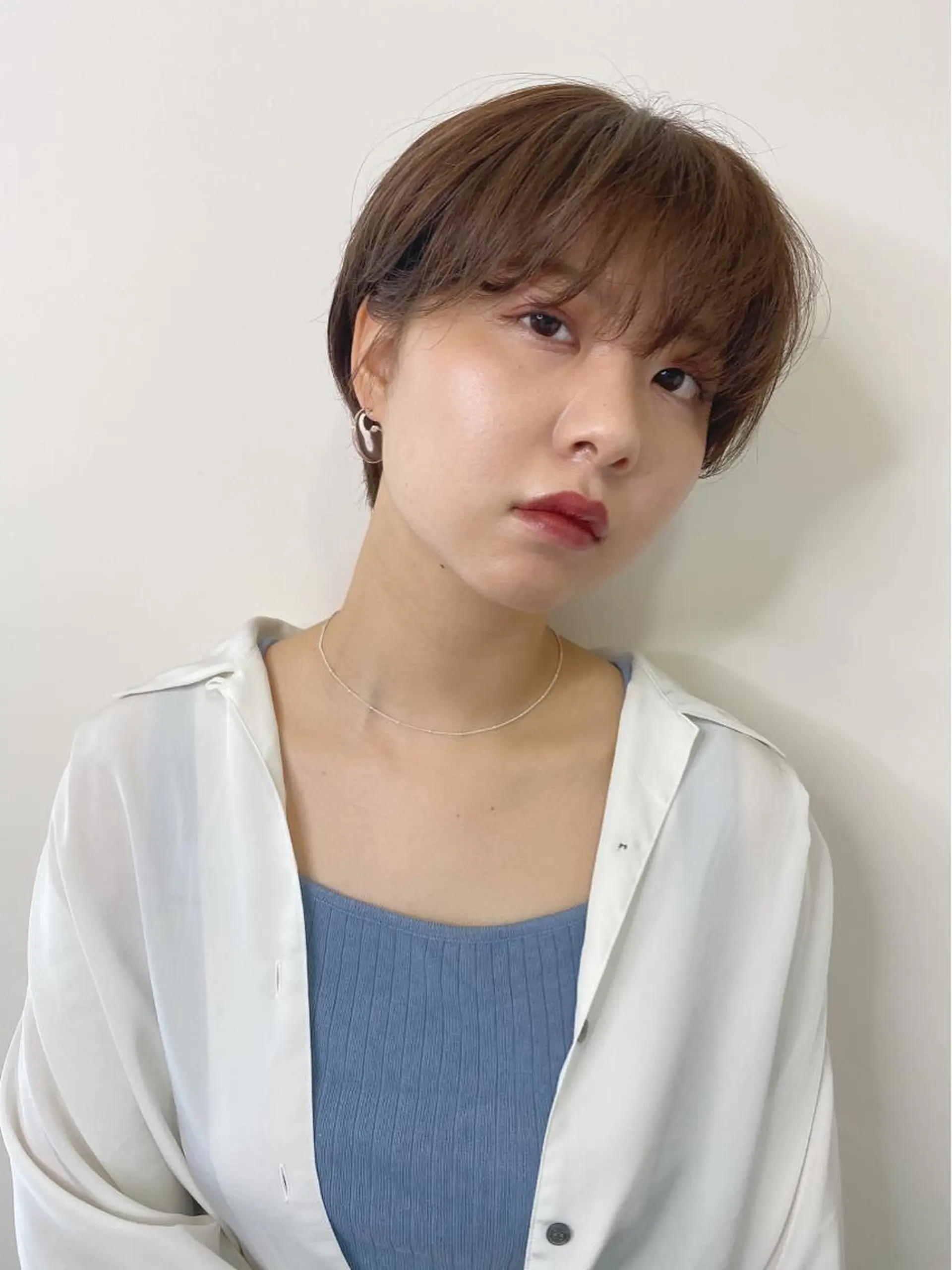 ショート カラー 三好 美里のヘアスタイル