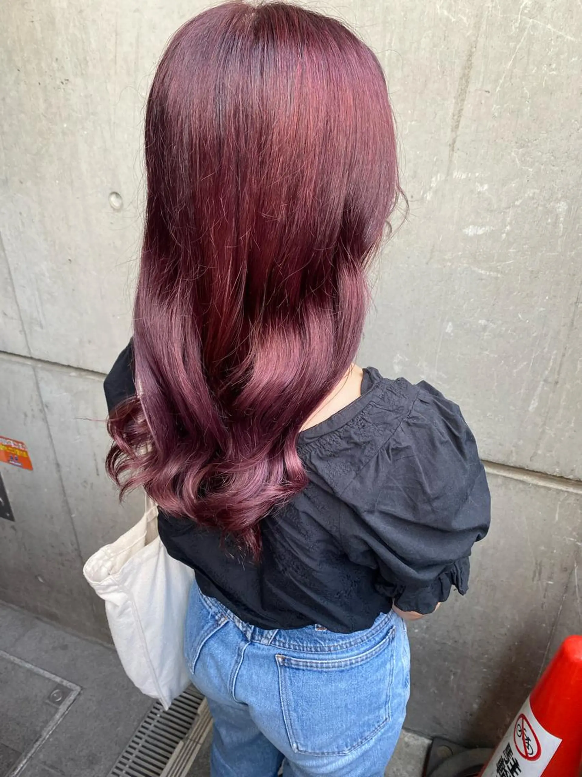 セミロング ヘアカラー 透け感ベージュ ／ミハルのヘアスタイル