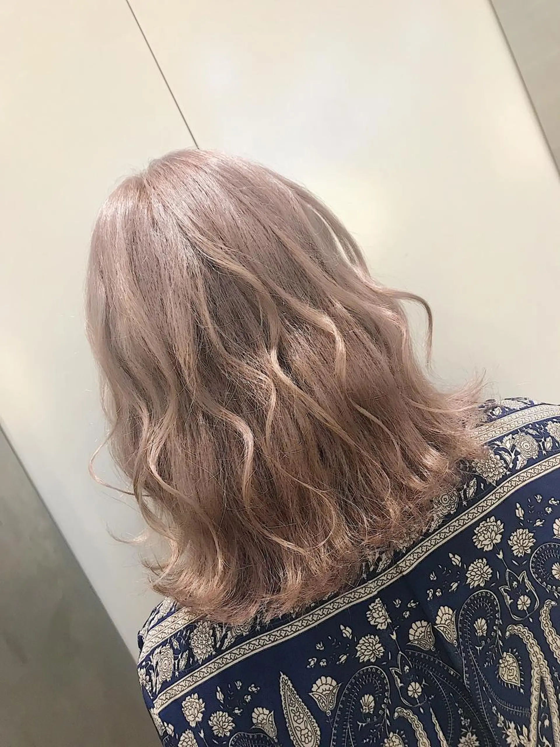 ミディアム カラー ベージュカラー GO TODAY SHAiRE SALON 町田店所属・🫧大森 知夏🫧のヘアスタイル