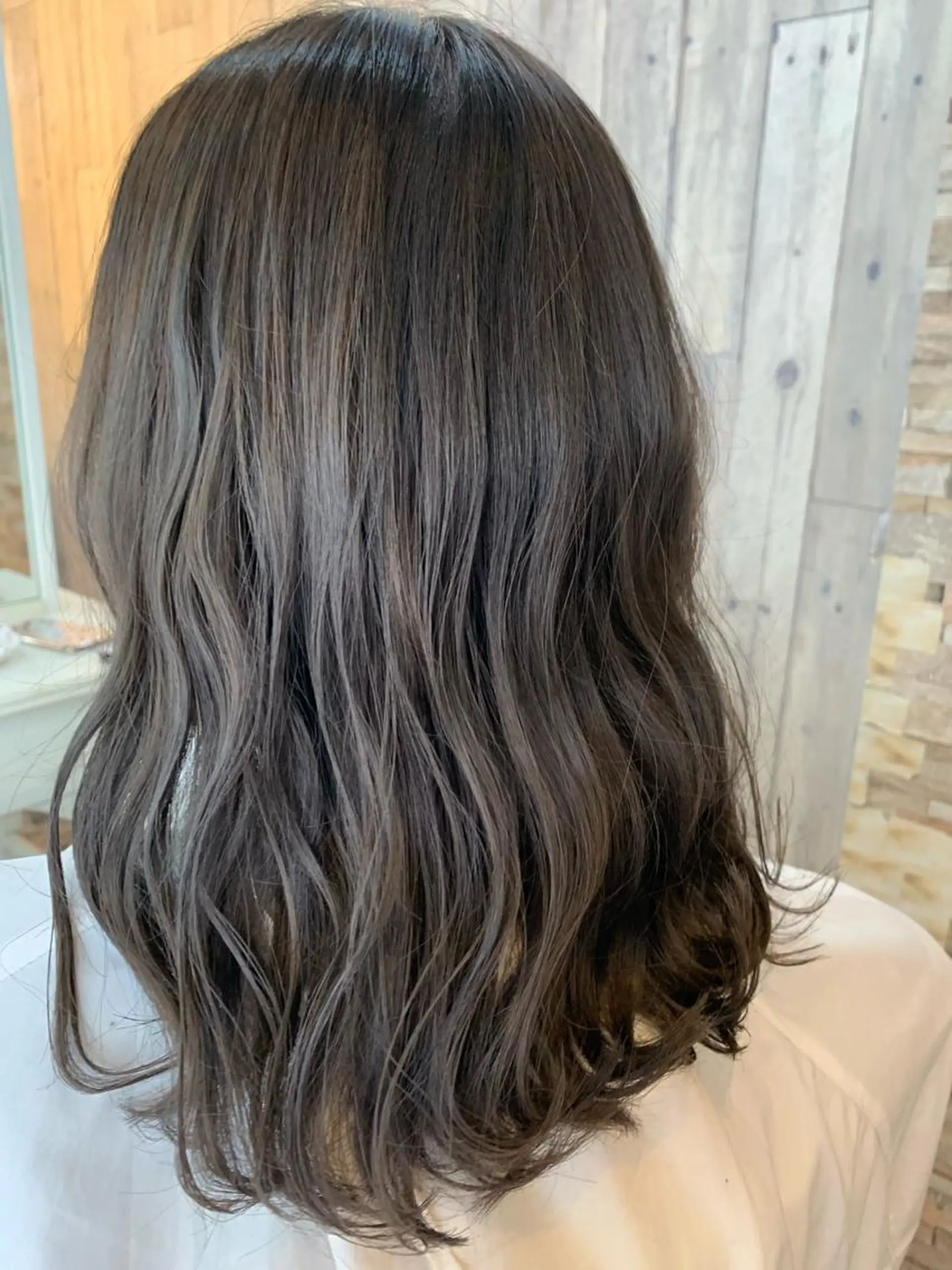 ミディアム カラー ✨【店長】Lily. 北千住Seina✨のヘアスタイル