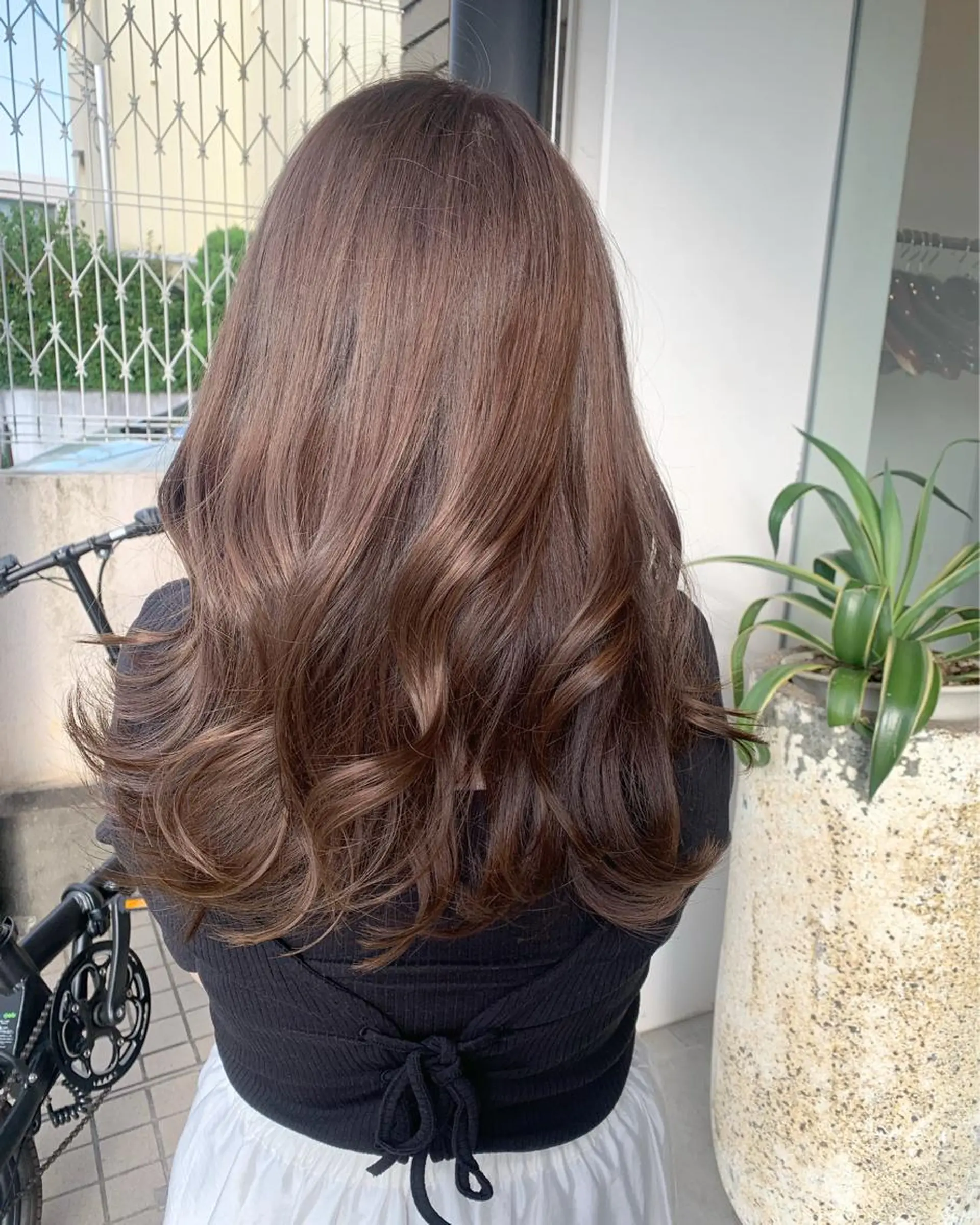 ロング カラー カット ヘアカラー トリートメント ヘッドスパ 透明感/オリーブ/ グレージュ/YUKAのヘアスタイル