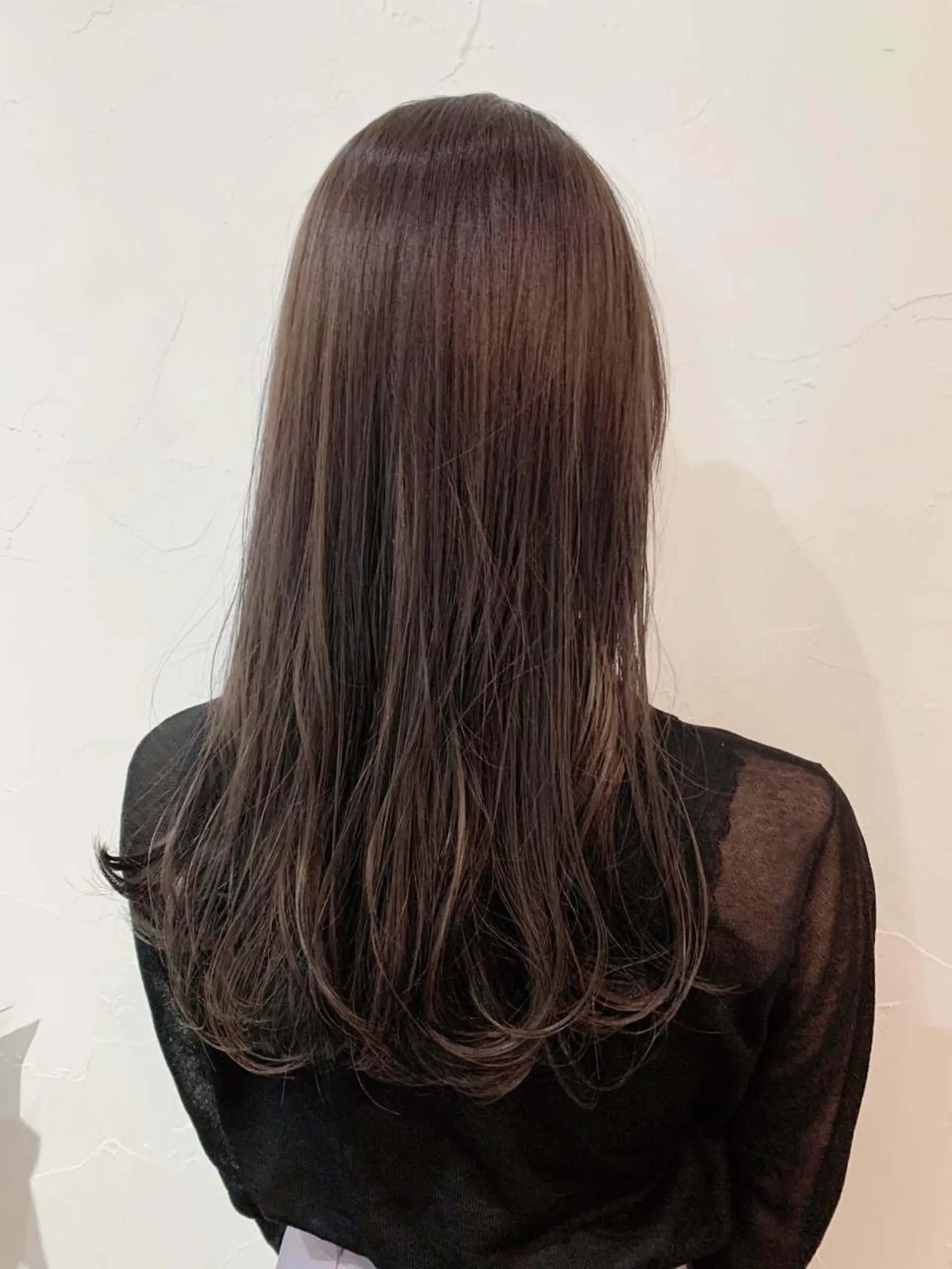 ロング カラー ベージュカラー ラベンダーカラー ラベンダーベージュ 脇田 杏菜のヘアスタイル