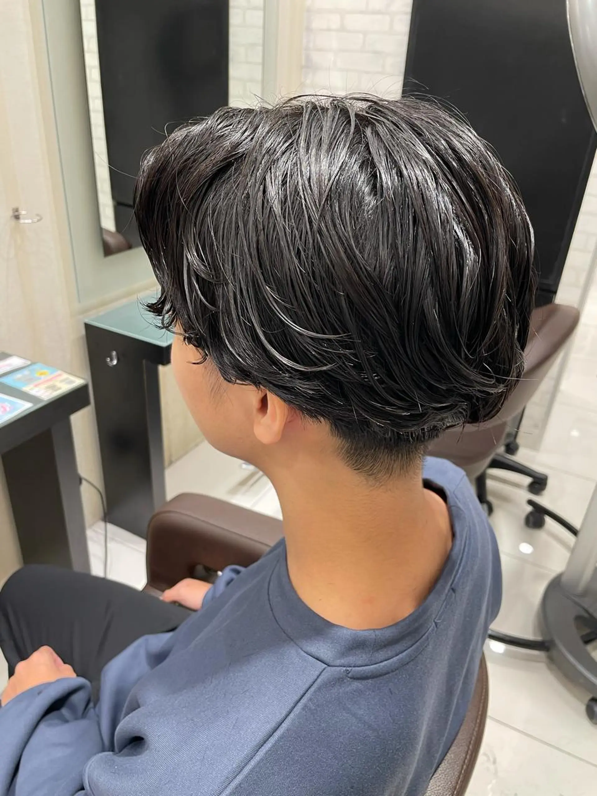 パーマ メンズ EARTH 山﨑龍馬のヘアスタイル