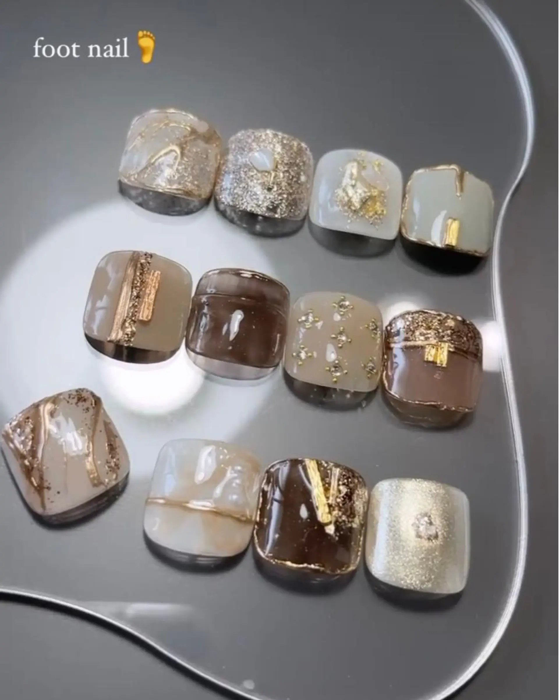 ネイル フットネイル cie/42° NIJINAのネイルデザイン