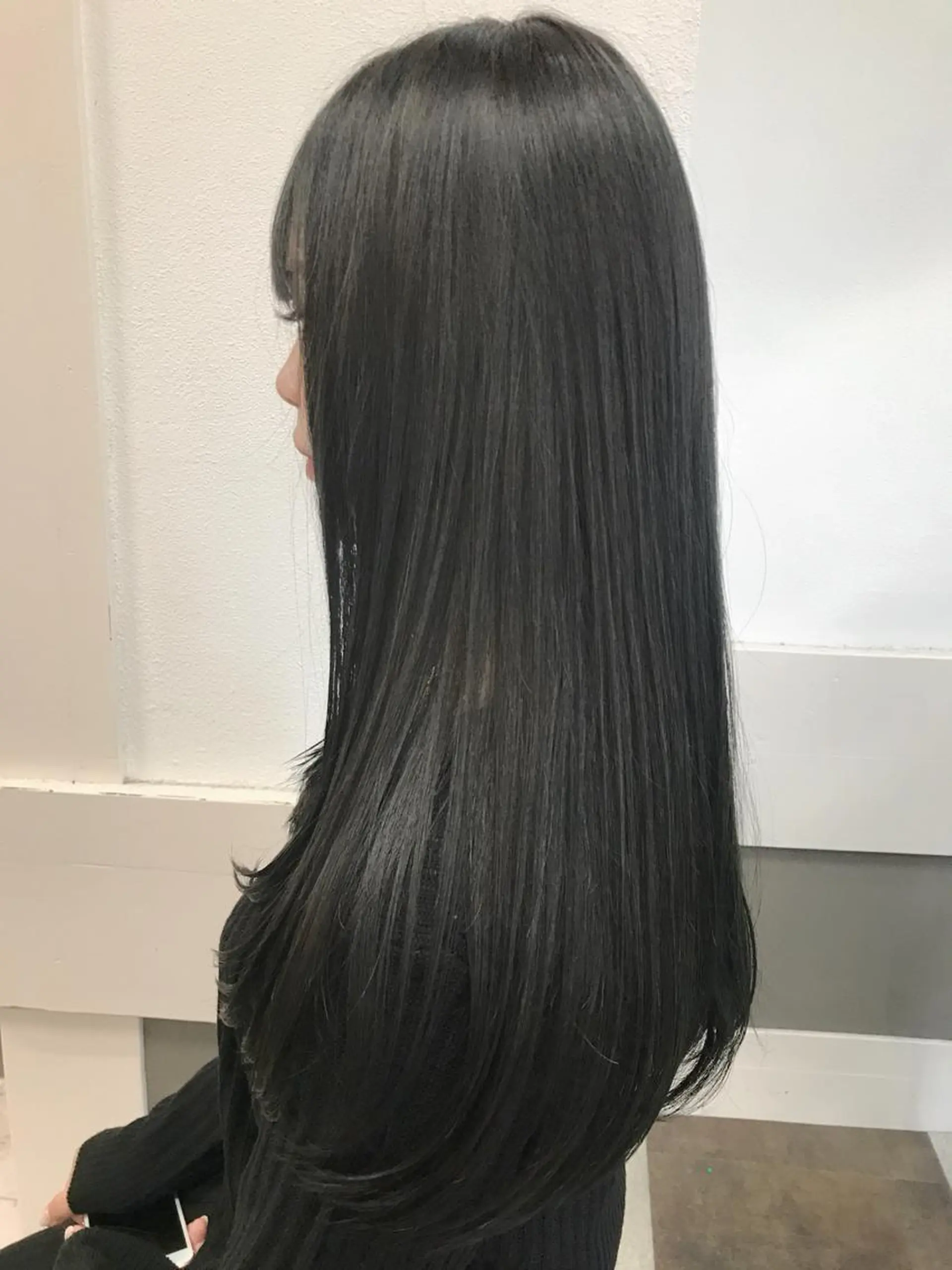 セミロング カラー ヘアアレンジ ブルーカラー シルバー カット ヘアカラー トリートメント GiseL天神カラー 髪質改善/ブリーチのヘアスタイル