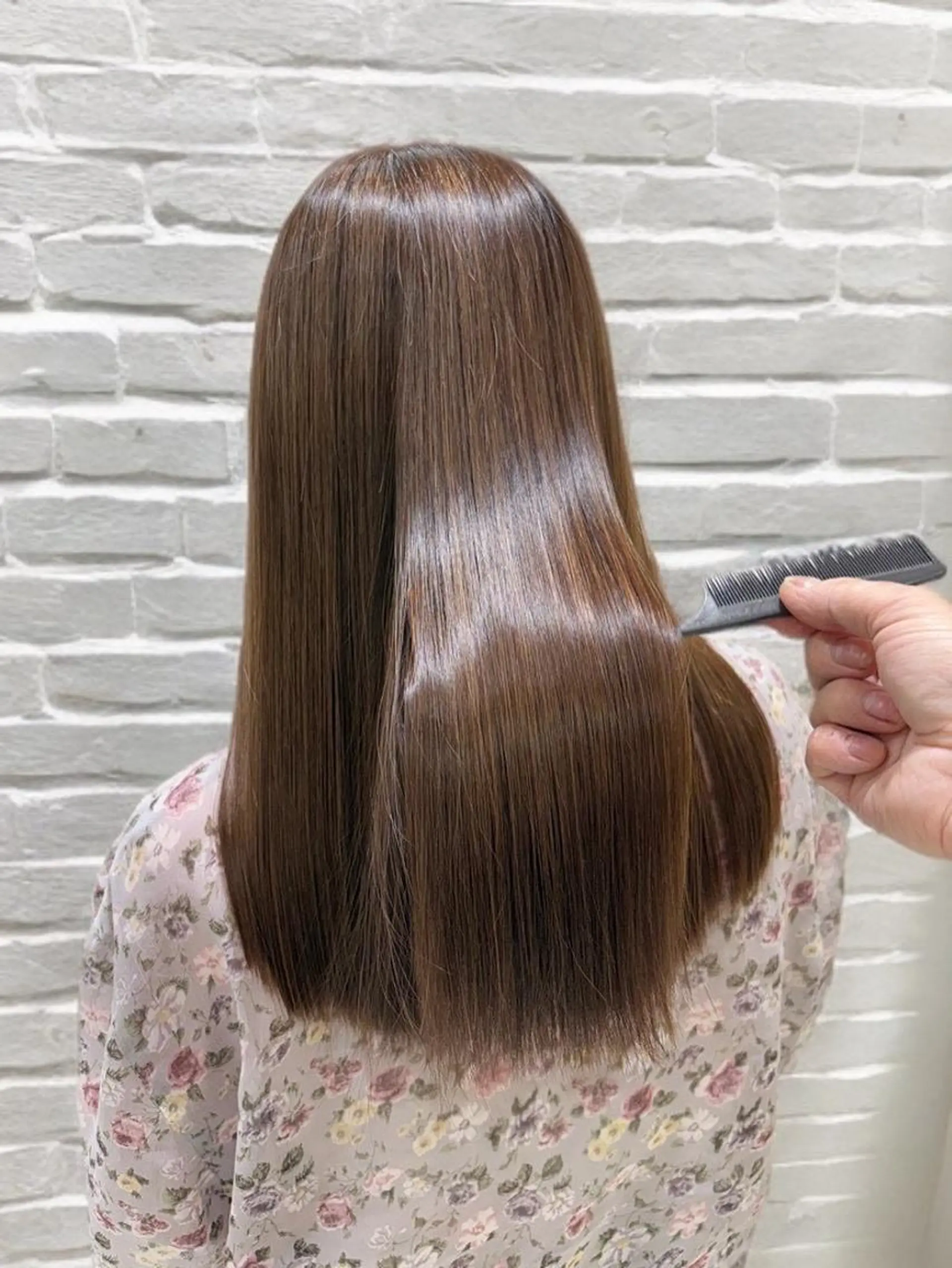 セミロング カラー MARLE 布施店のヘアスタイル