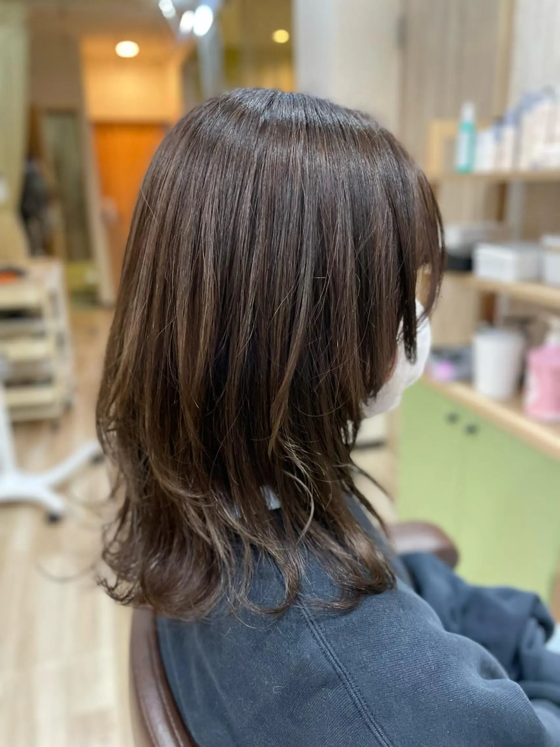 セミロング 🍎佐藤 成美🍎のヘアスタイル