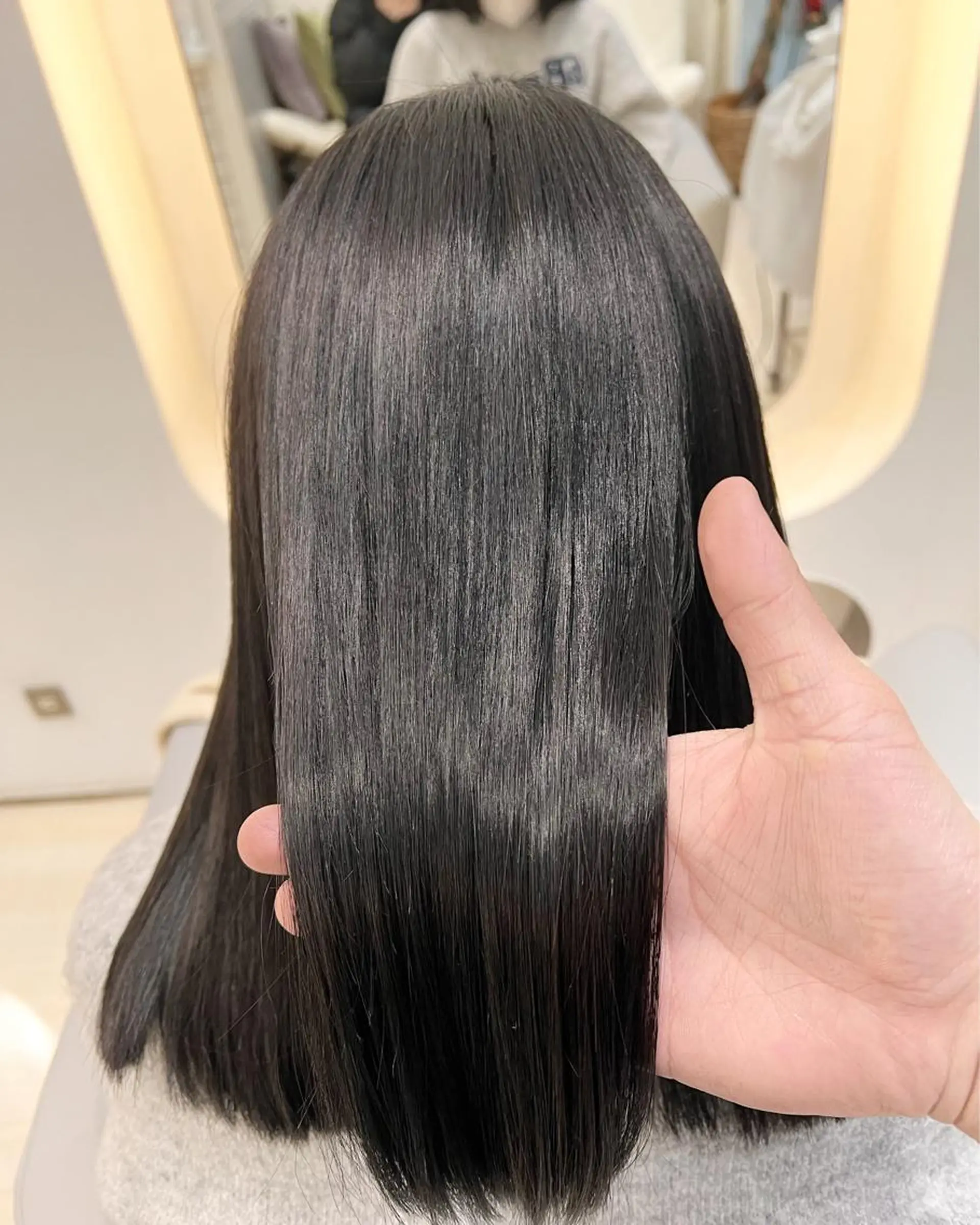 ミディアム カラー パーマ ヘアアレンジ メンズ キッズ ネイル マツエク・マツパ アイブロウ トリートメント 堀井 凌平のヘアスタイル