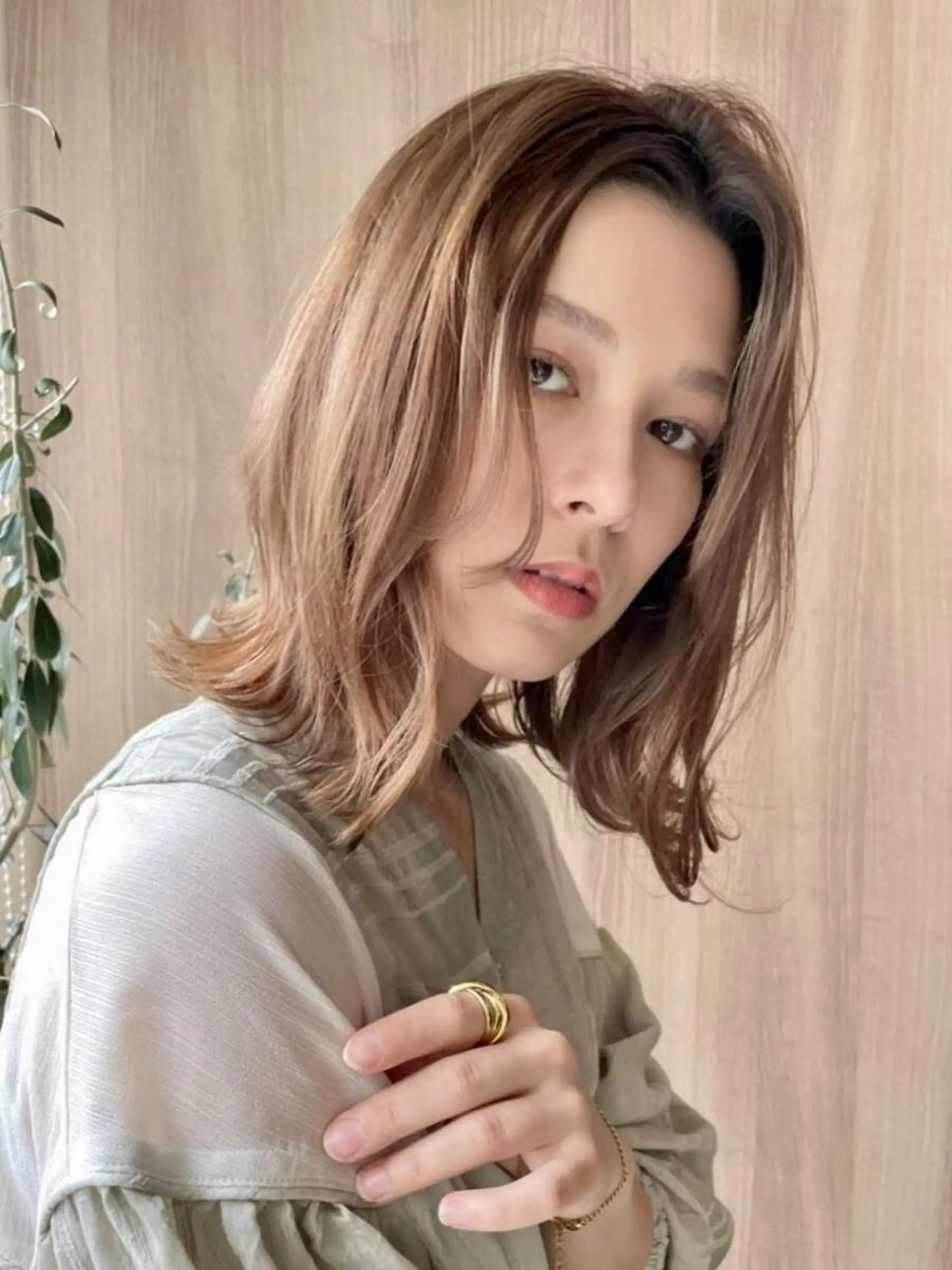 セミロング カット ヘアカラー トリートメント 桜木町2分/くびれ /ボブ/ナチュラルのヘアスタイル