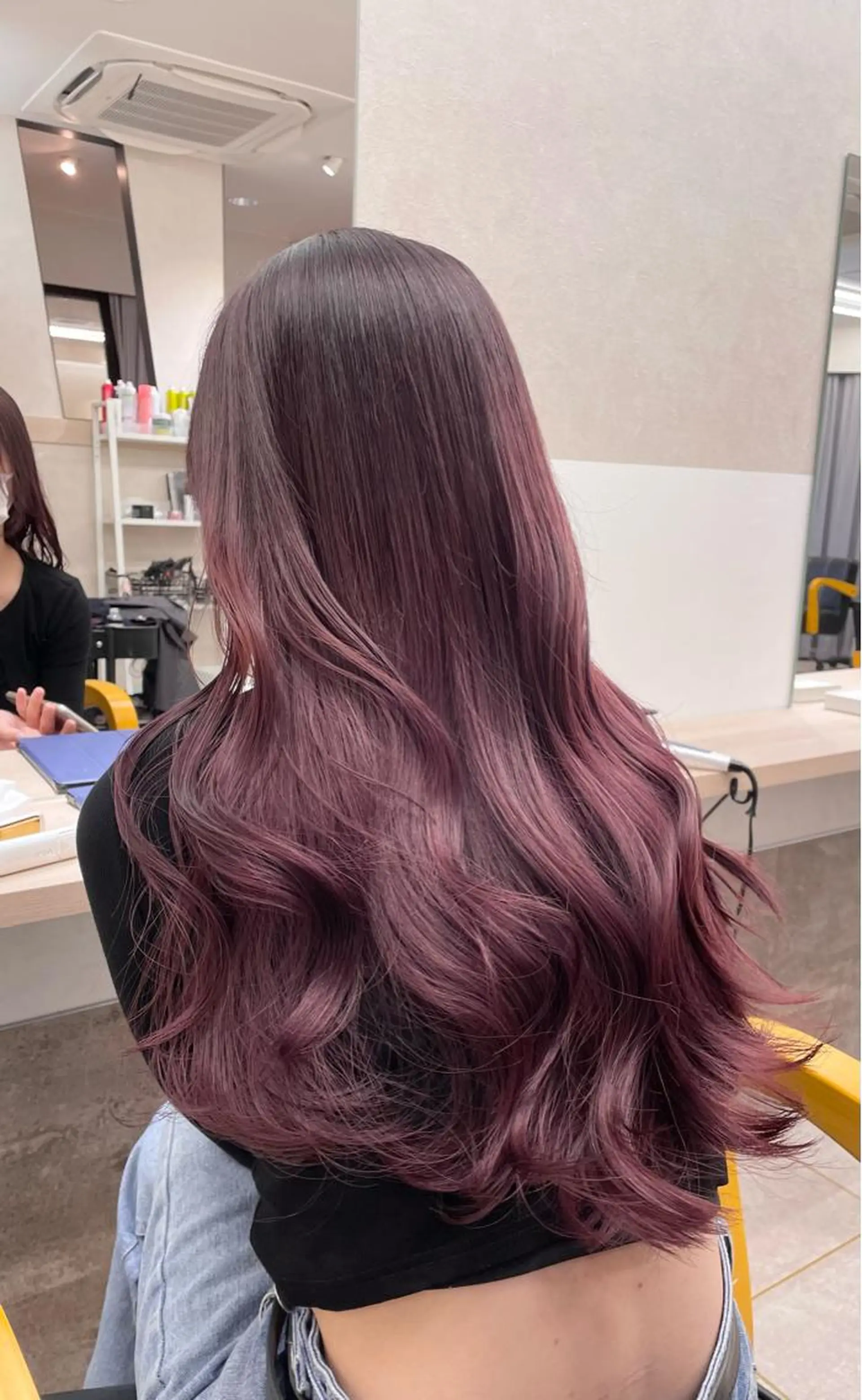 ロング カラー ヘアアレンジ ヘアカラー GISEL TAKUYAのヘアスタイル