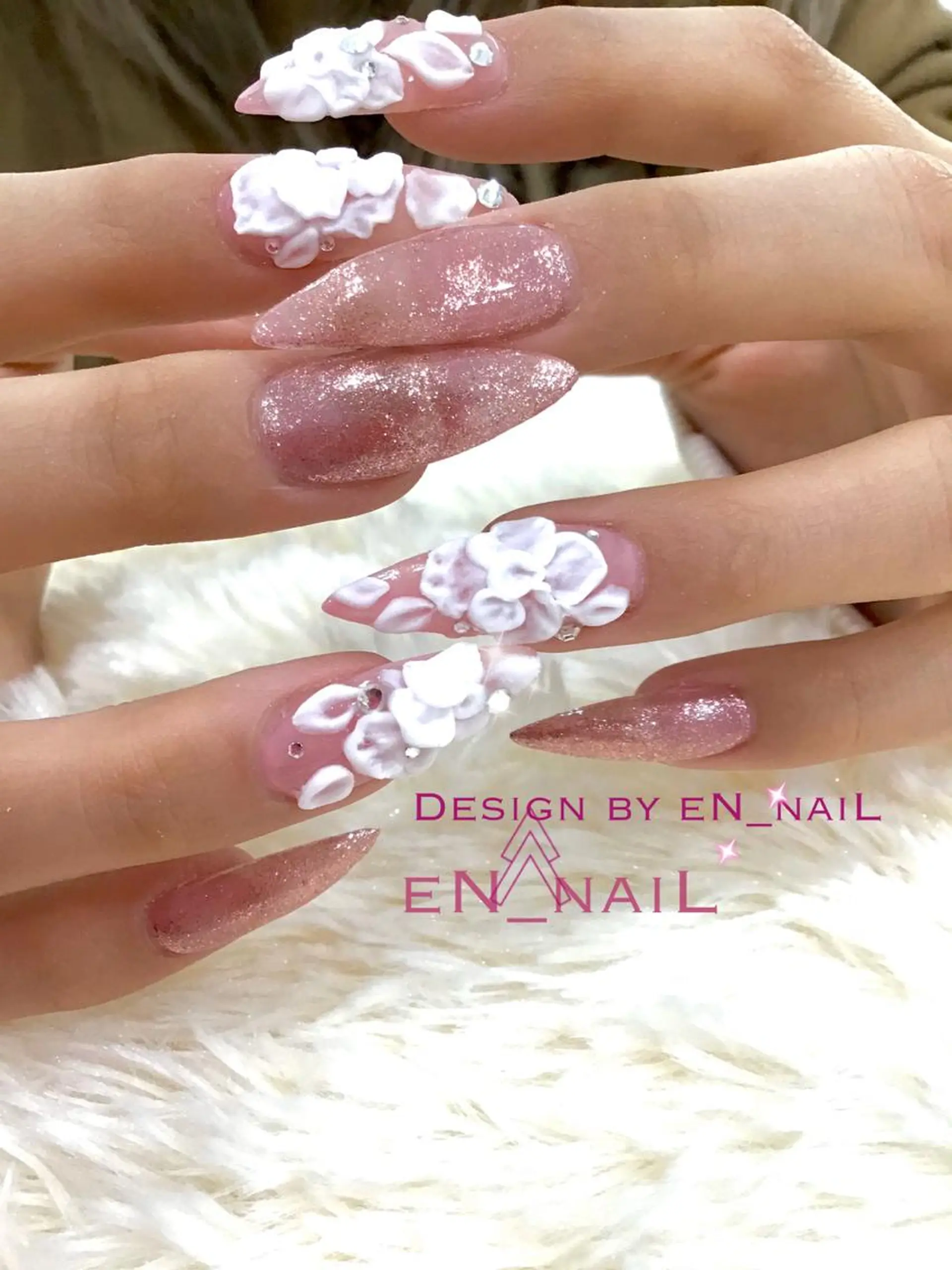 ネイル ＥＮＮＡＩＬ野中本店所属・EN_NAIL 野中本店Ayakaのネイルデザイン