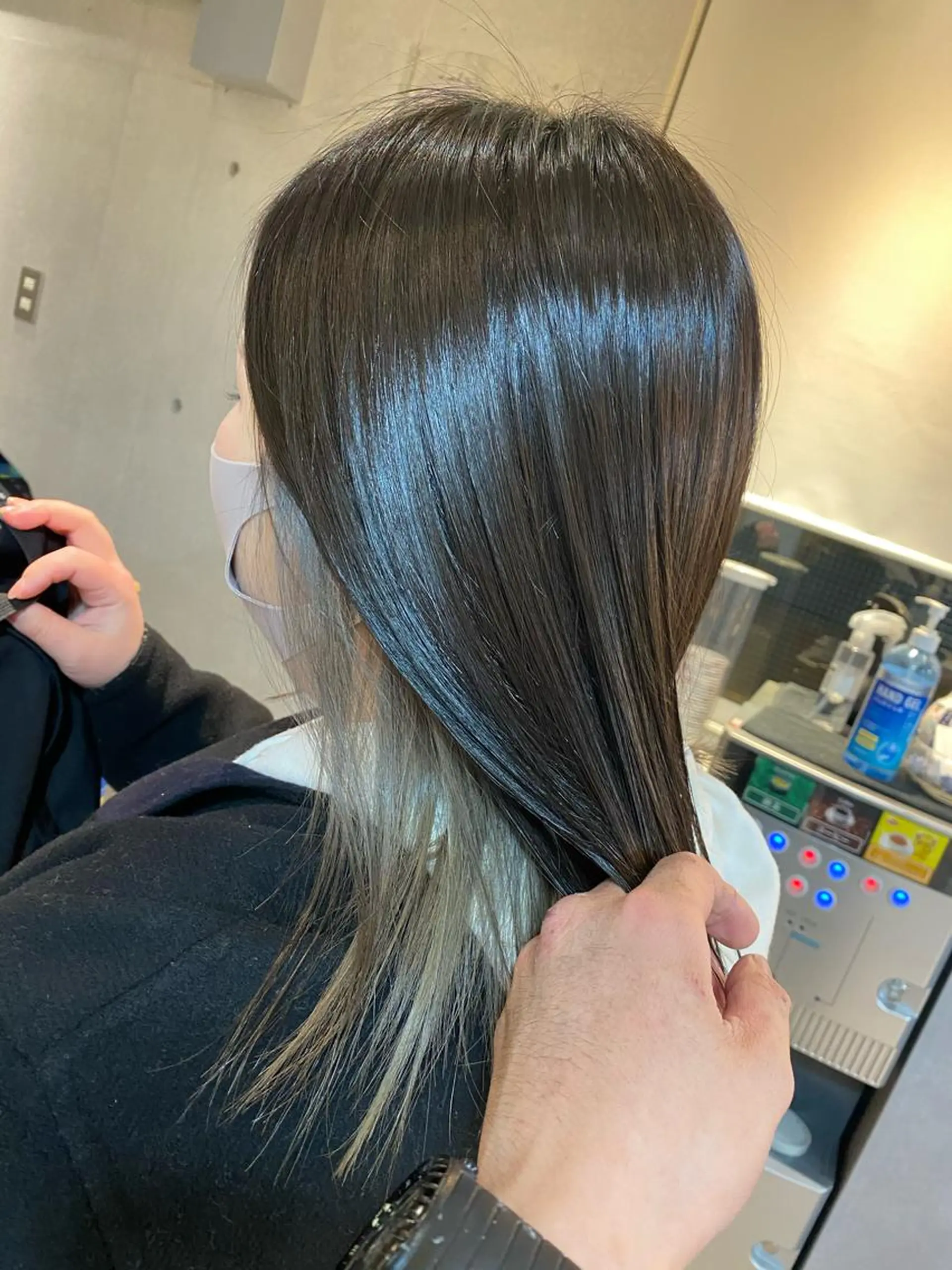 ミディアム 似合わせカット ヘアカラー 西山 恵太郎のヘアスタイル