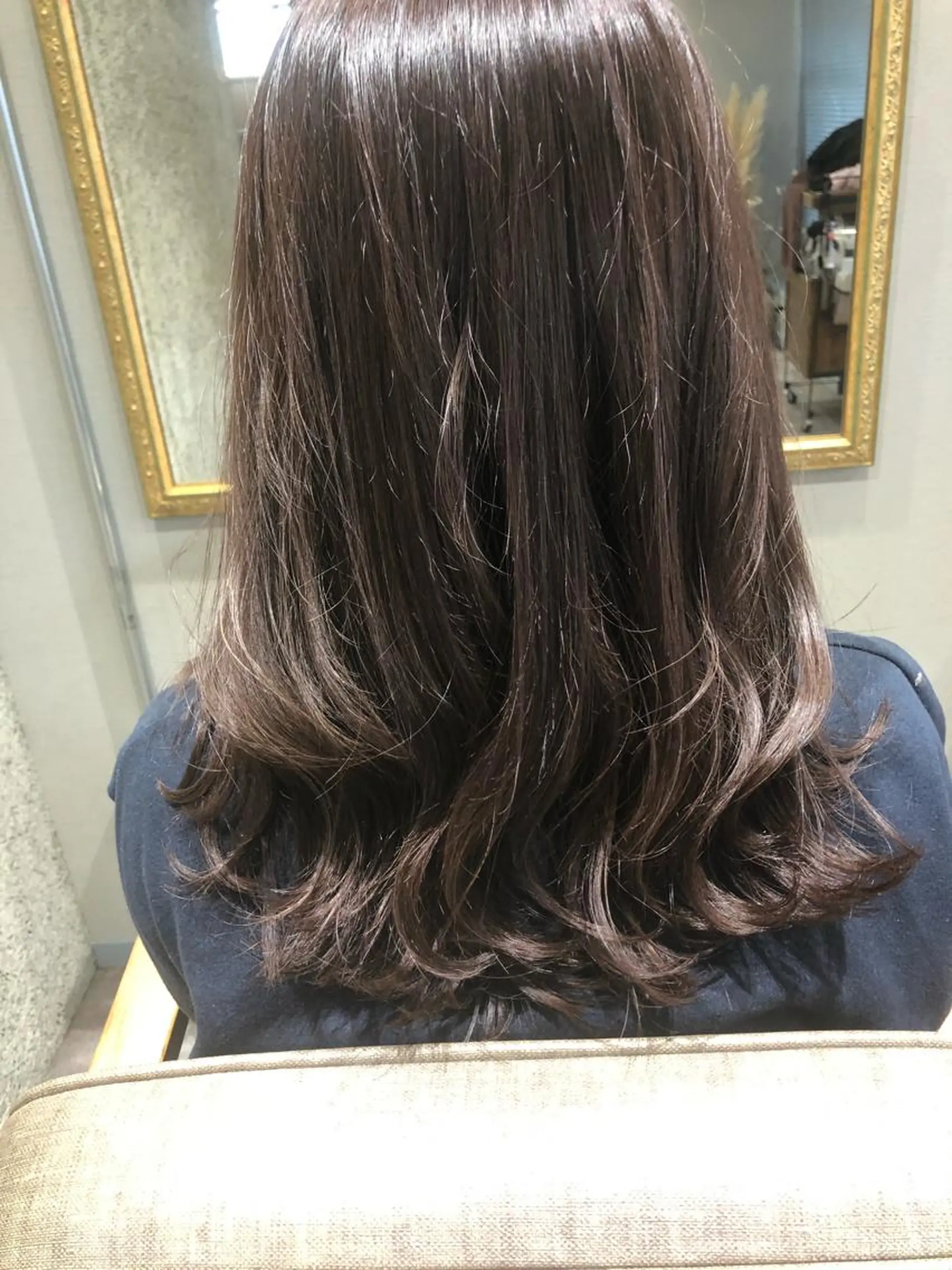 セミロング アッシュ カット ヘアカラー トリートメント RIPPLE所属・北崎 えりのヘアスタイル