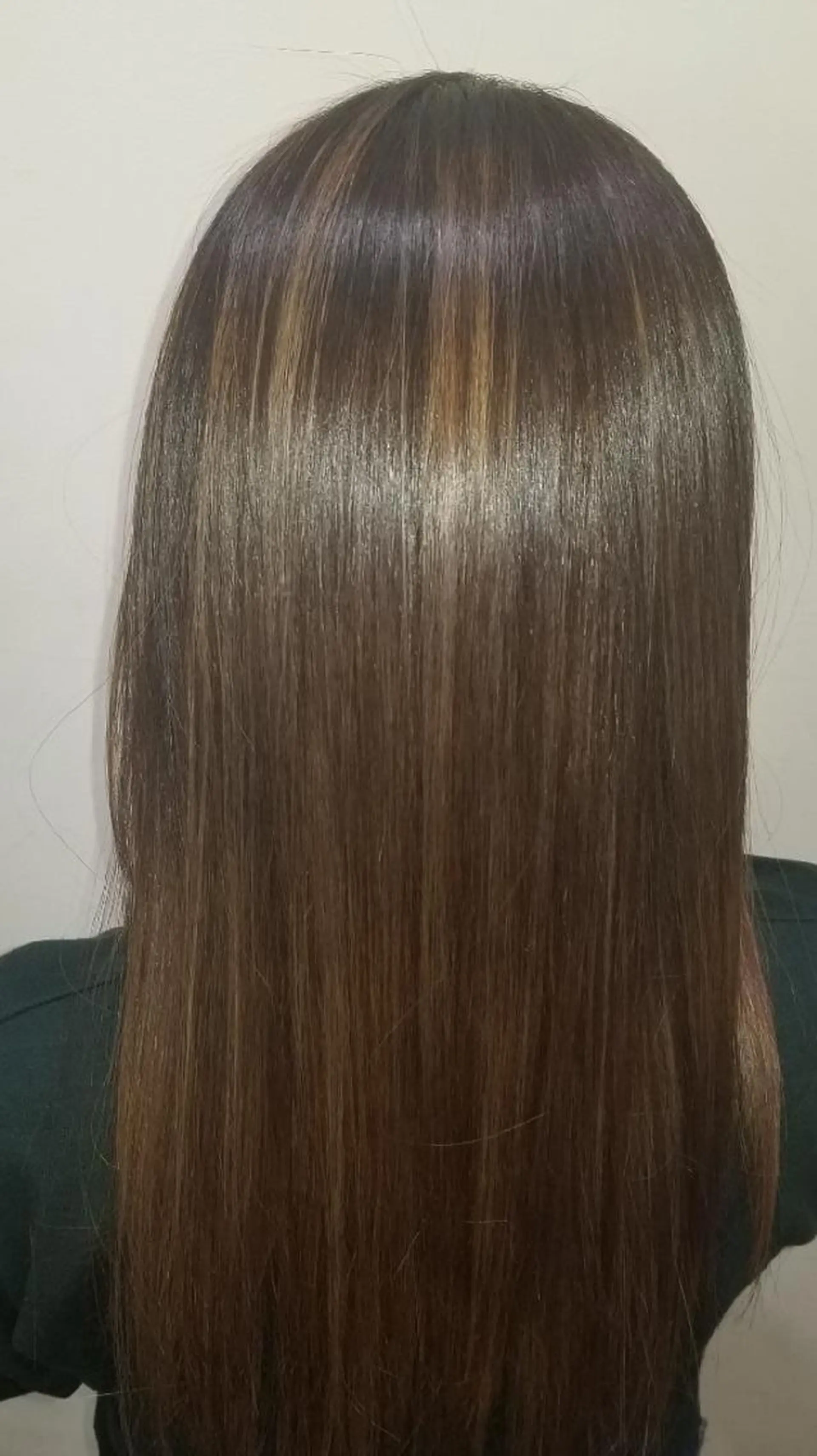 セミロング 髪質改善 むらの じゅんやのヘアスタイル