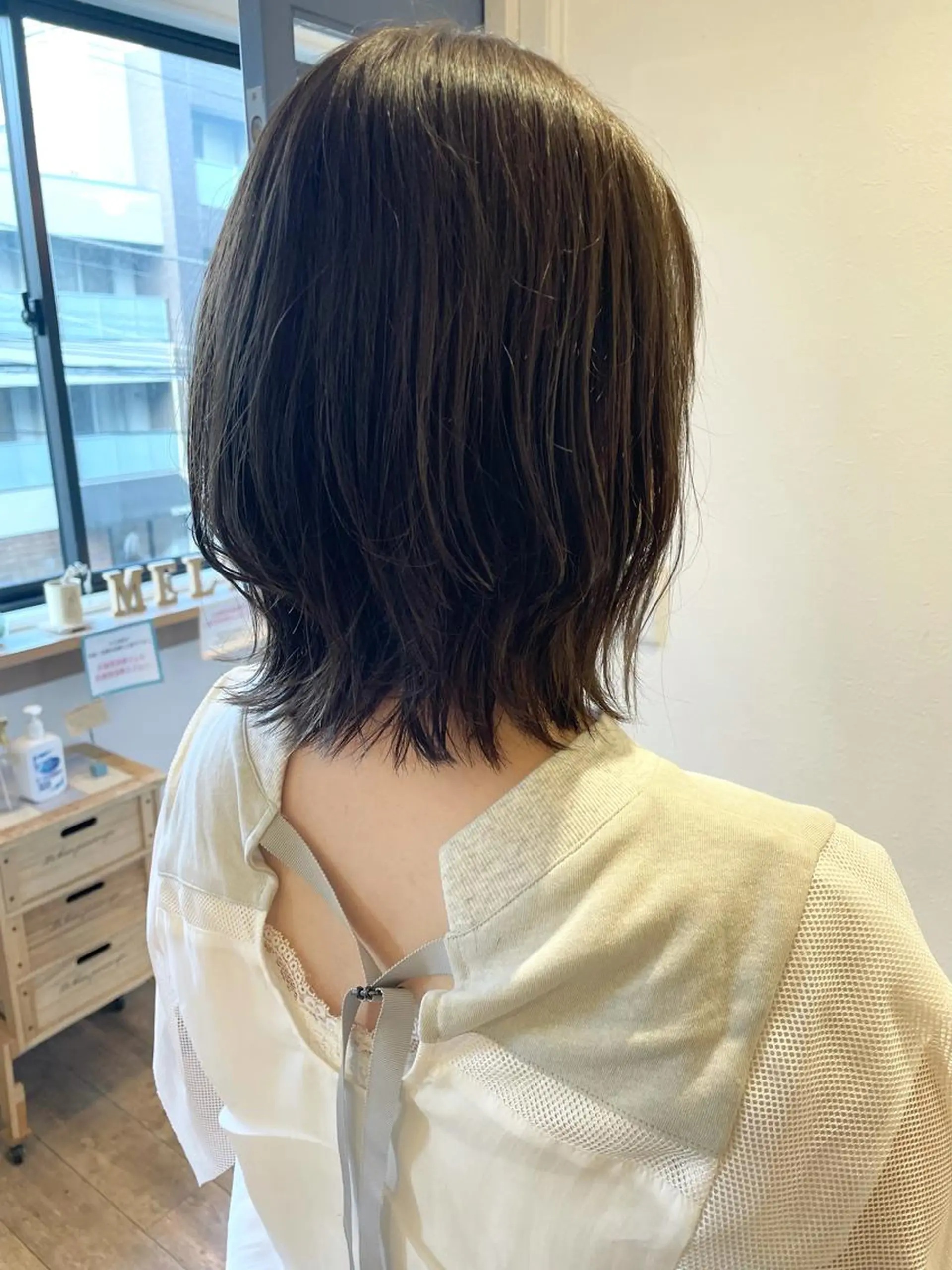 ミディアム カラー 🩰オリーブ/ ベージュ松本咲花🩰のヘアスタイル