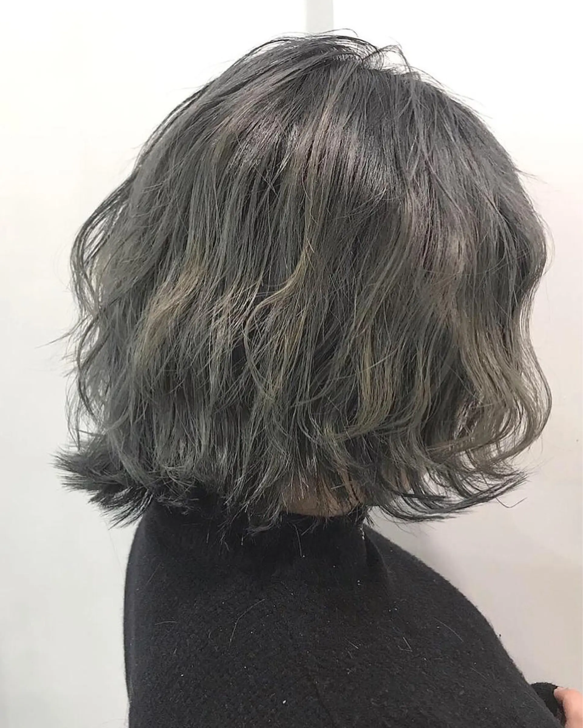 ミディアム カラー アッシュ バイオレットカラー バイオレットアッシュ メンズ特化👨 細谷碧海のヘアスタイル