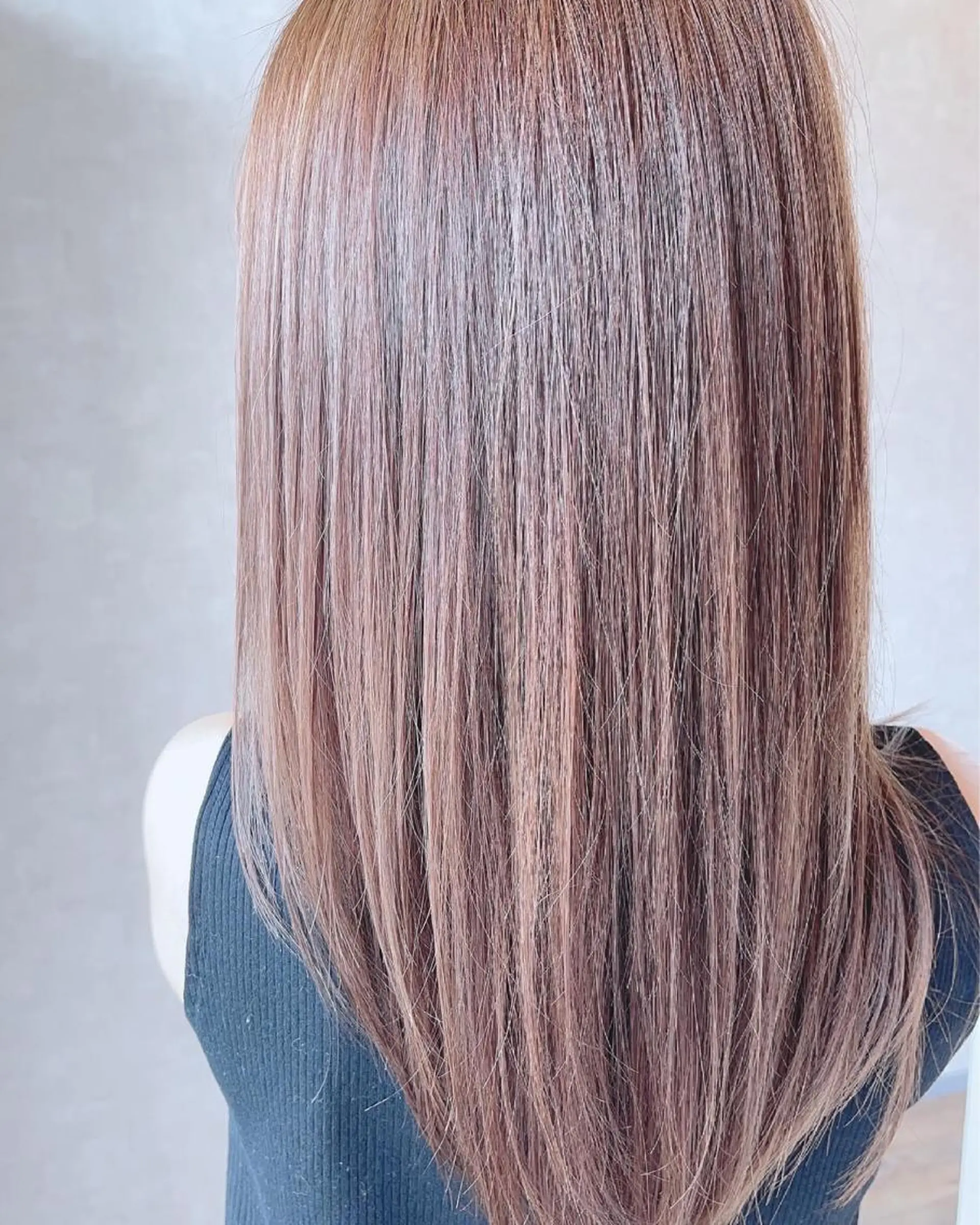 セミロング カラー カット ヘアカラー DECIDE L.A.W所属・【DECIDE L.A.W】氏原　将のヘアスタイル