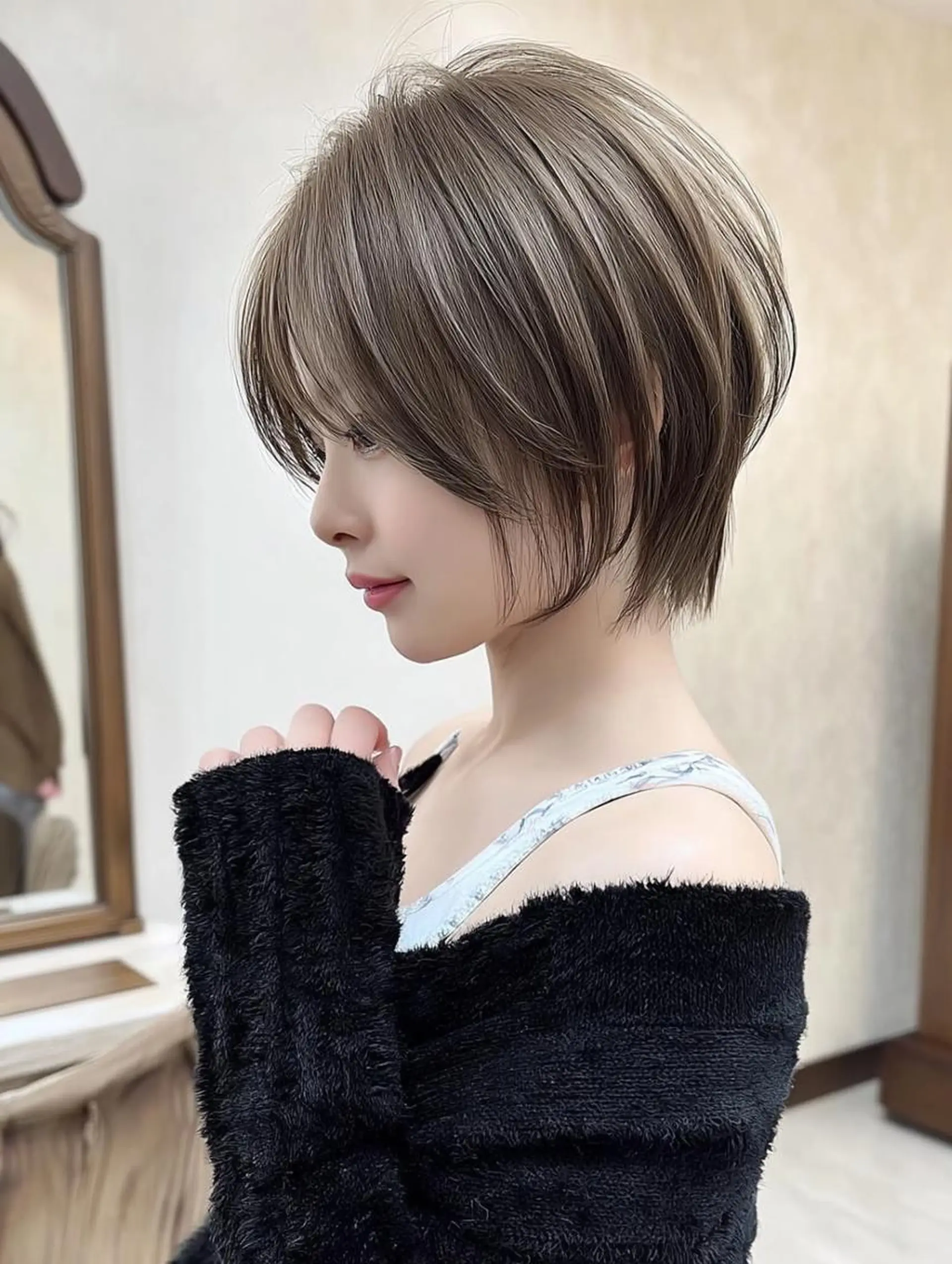 ショート カット ヘアカラー トリートメント 青木 りおのヘアスタイル