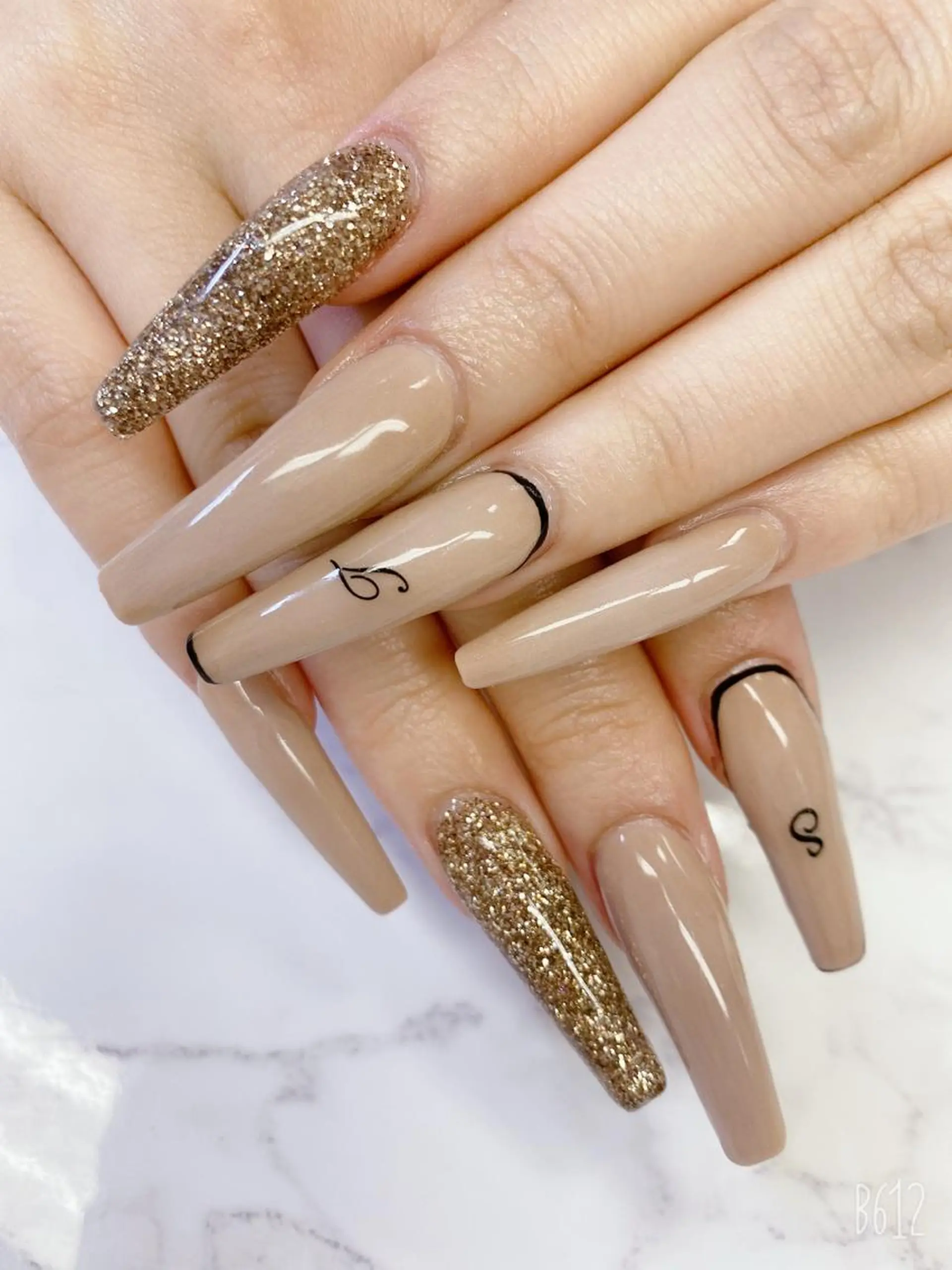 ロング ハンドネイル JNA認定講師🌸 RIEのネイルデザイン