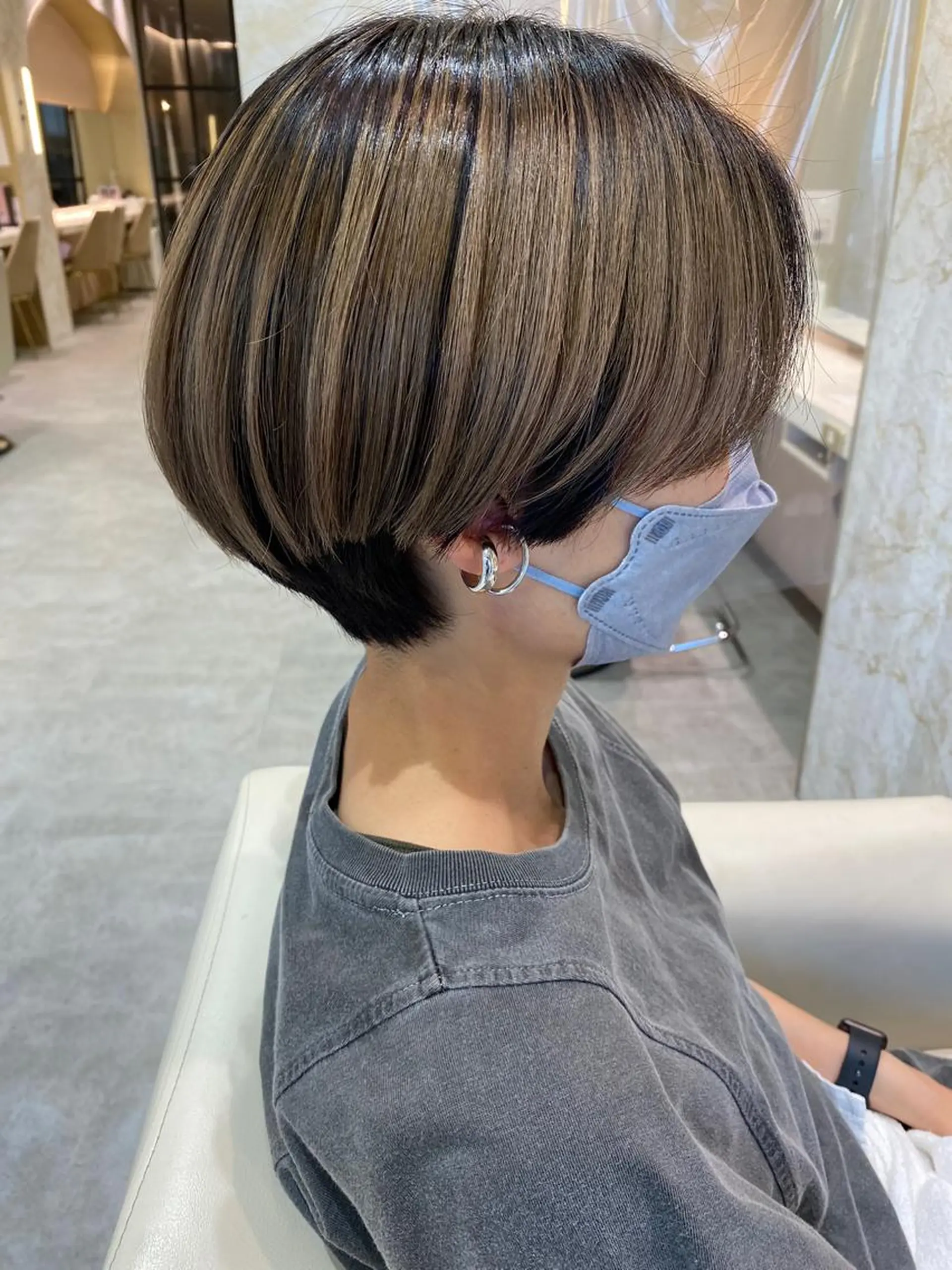 ショート カラー 店長/mao/ 前髪/顔周りカットのヘアスタイル