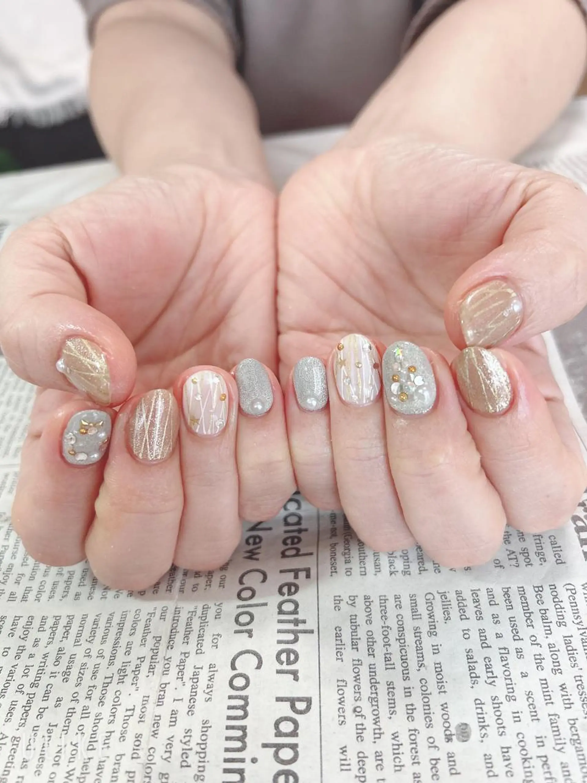 ネイル ハンドネイル ハンドケア 森山 舞のネイルデザイン