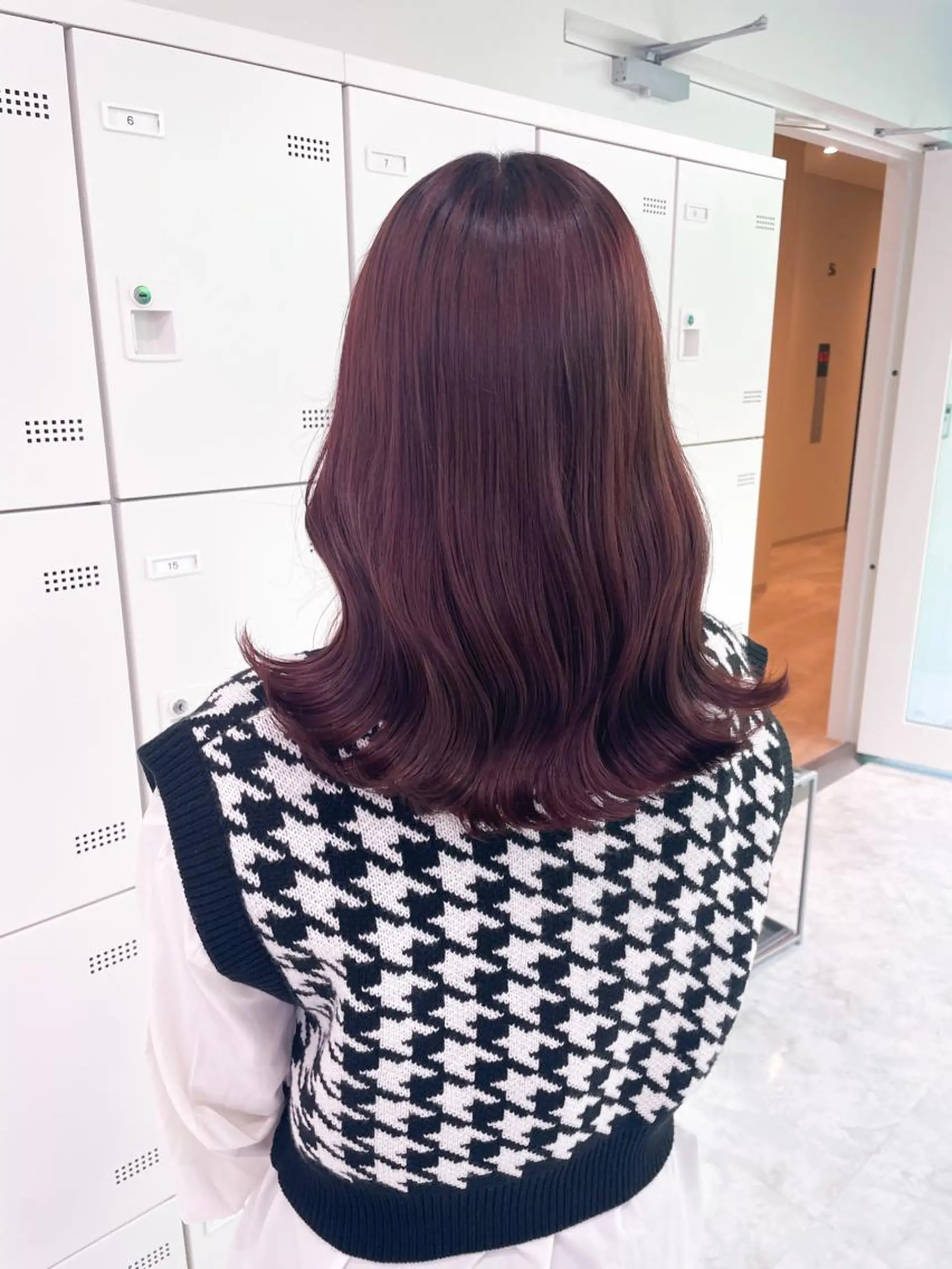 ミディアム カラー ヘアアレンジ Ella所属・nana【艶髪】/ レイヤー/縮毛矯正のヘアスタイル