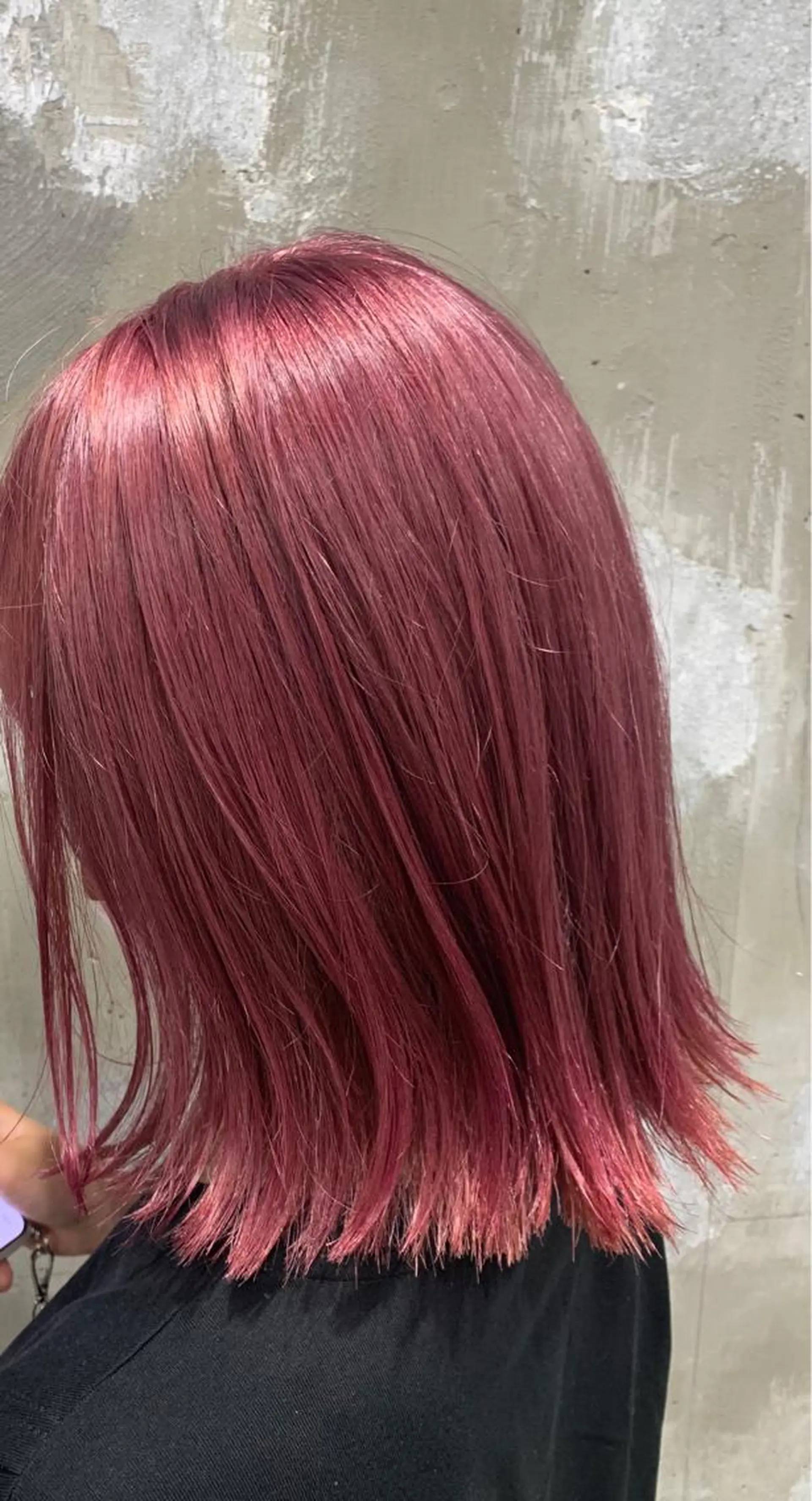 ミディアム カット ヘアカラー Kro ハイトーン×ブリーチのヘアスタイル