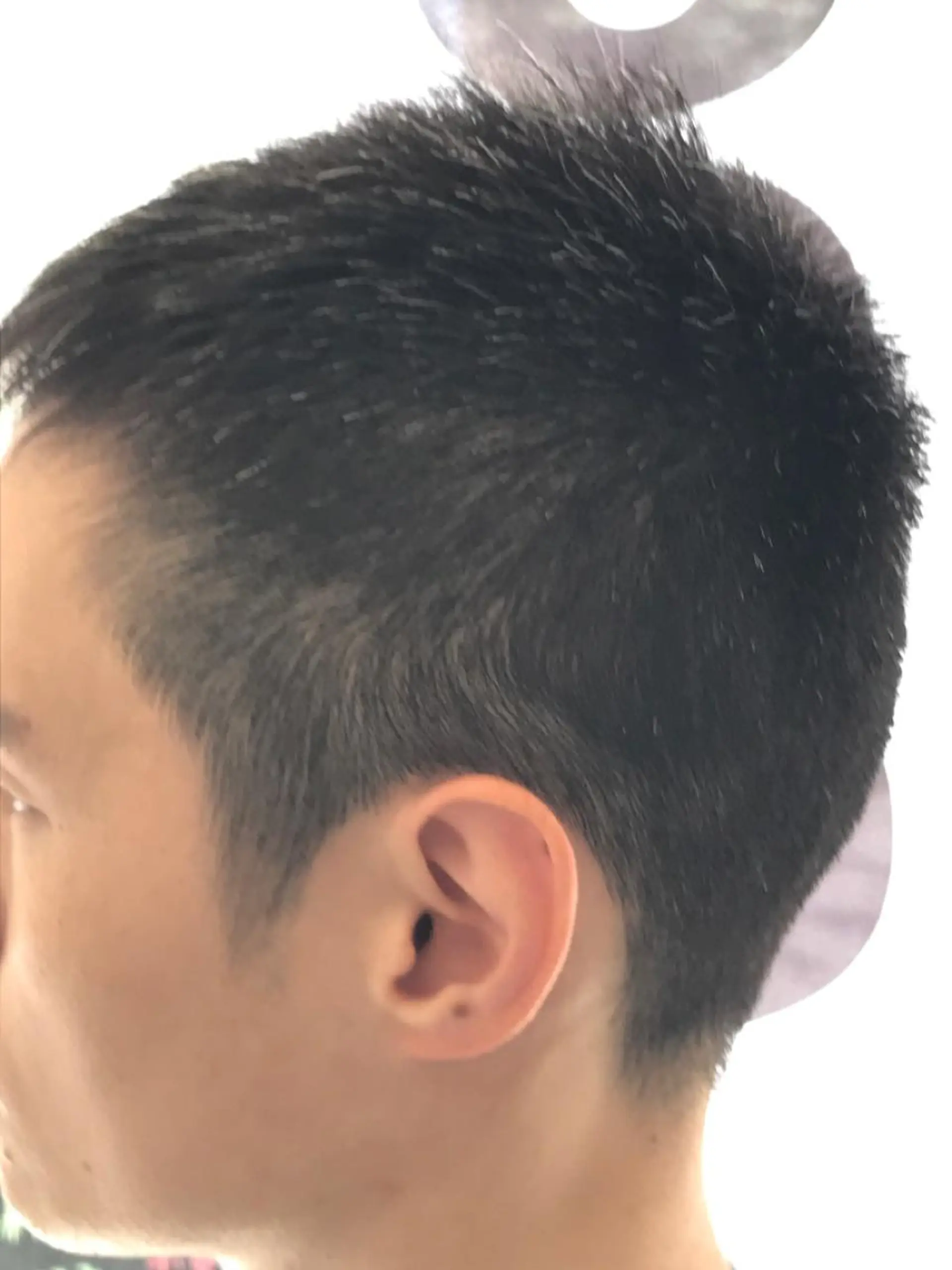 ショート メンズ フリーランス SATOUのヘアスタイル