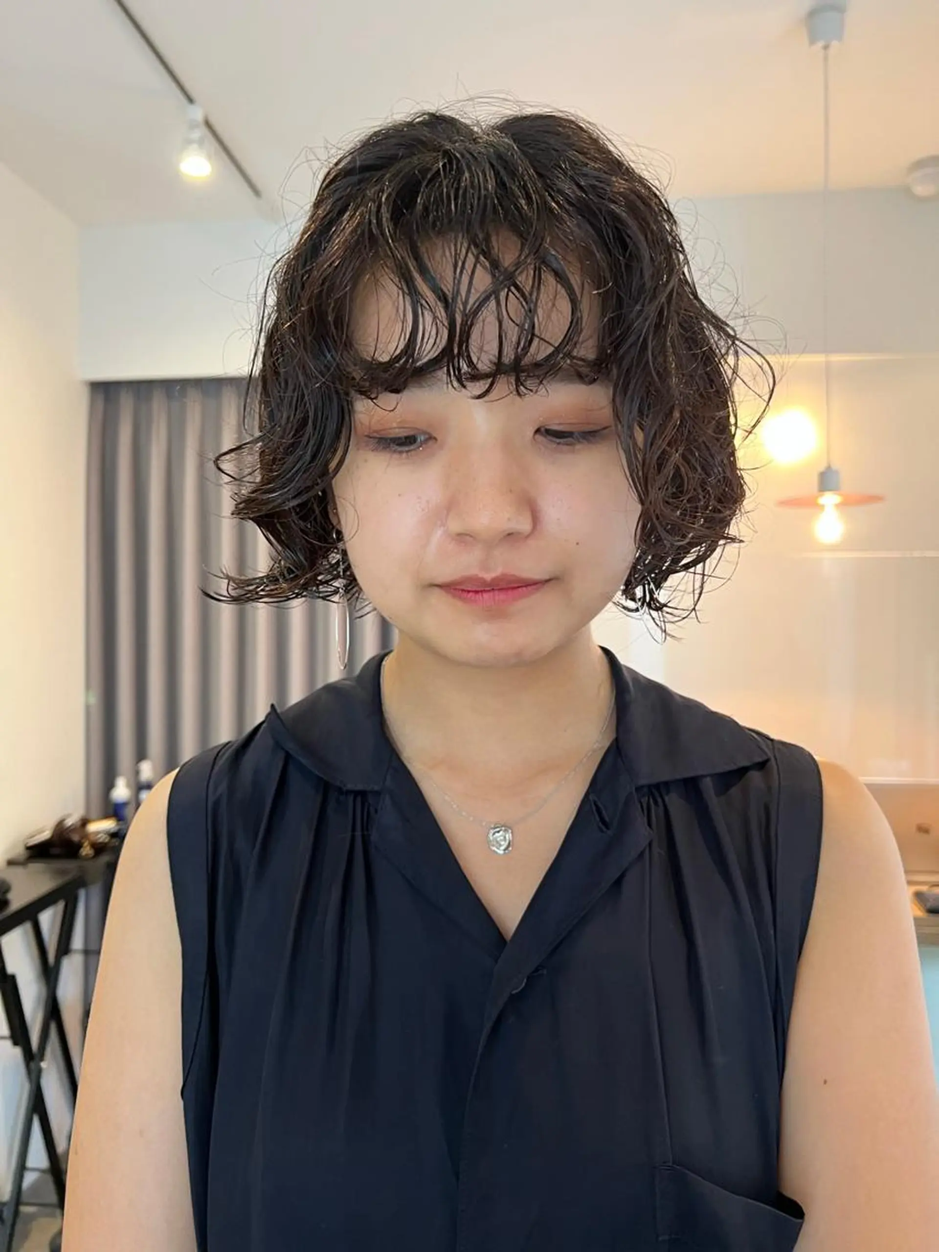 ショート パーマ ミディアムパーマ /癖毛パーマのヘアスタイル