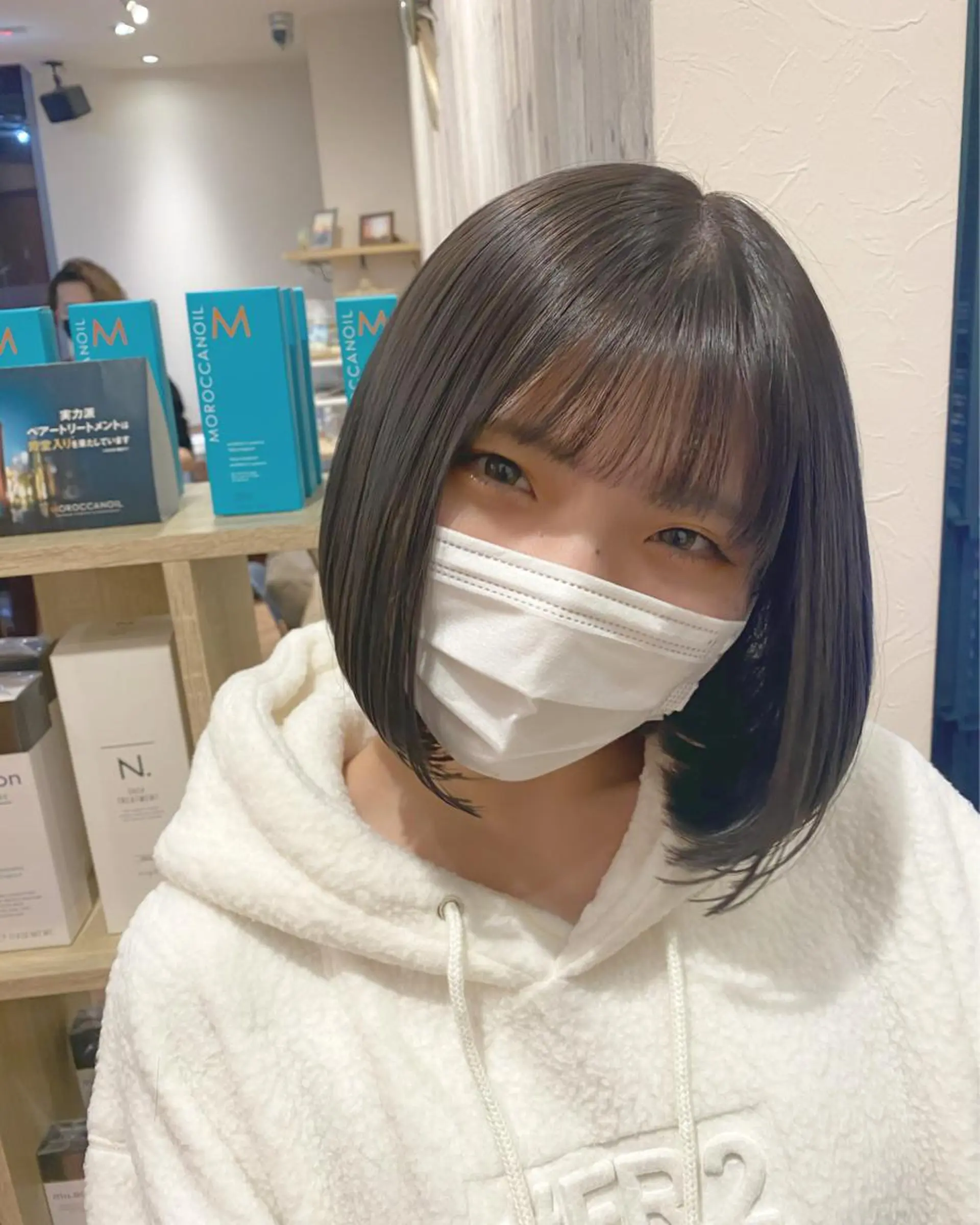 ミディアム カラー 韓国ヘア顔周りカット 艶髪ベージュtamaのヘアスタイル