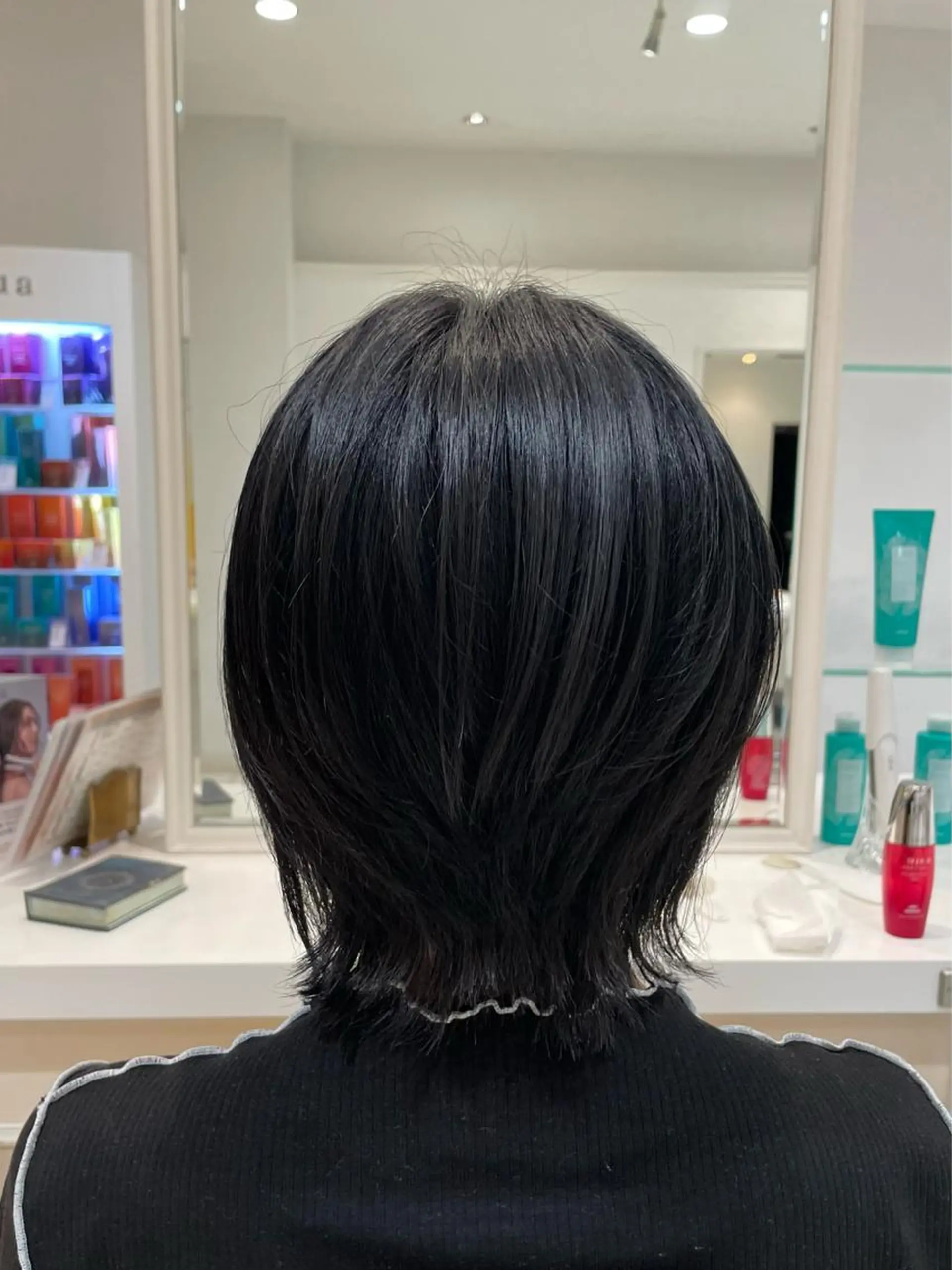 ミディアム ボブ ウルフカット ウルフボブ JERICHO HAIR所属・ユ カの眉毛・アイブロウイメージ