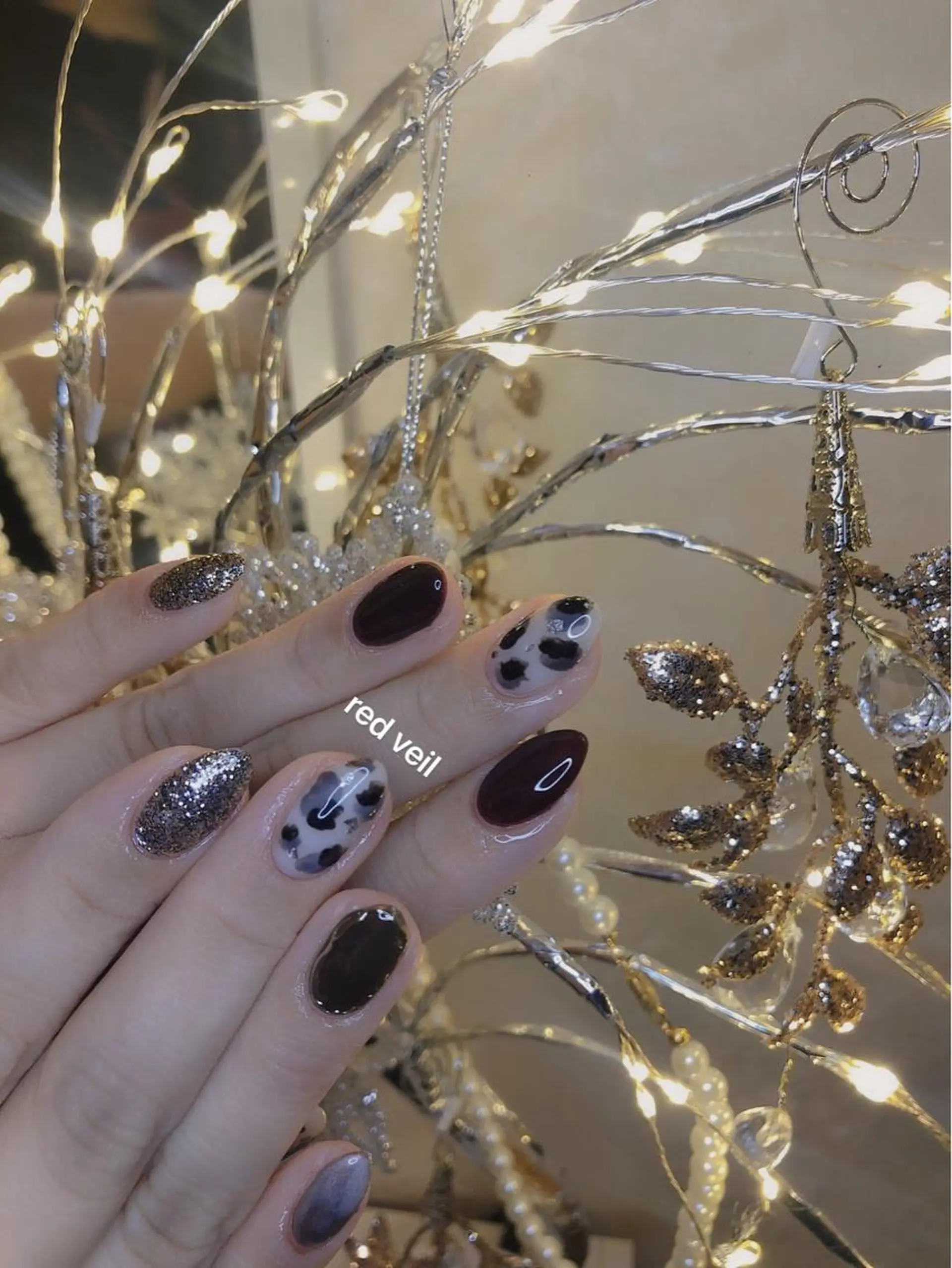 ミディアム ネイル 長さ出し専門 nynaのネイルデザイン