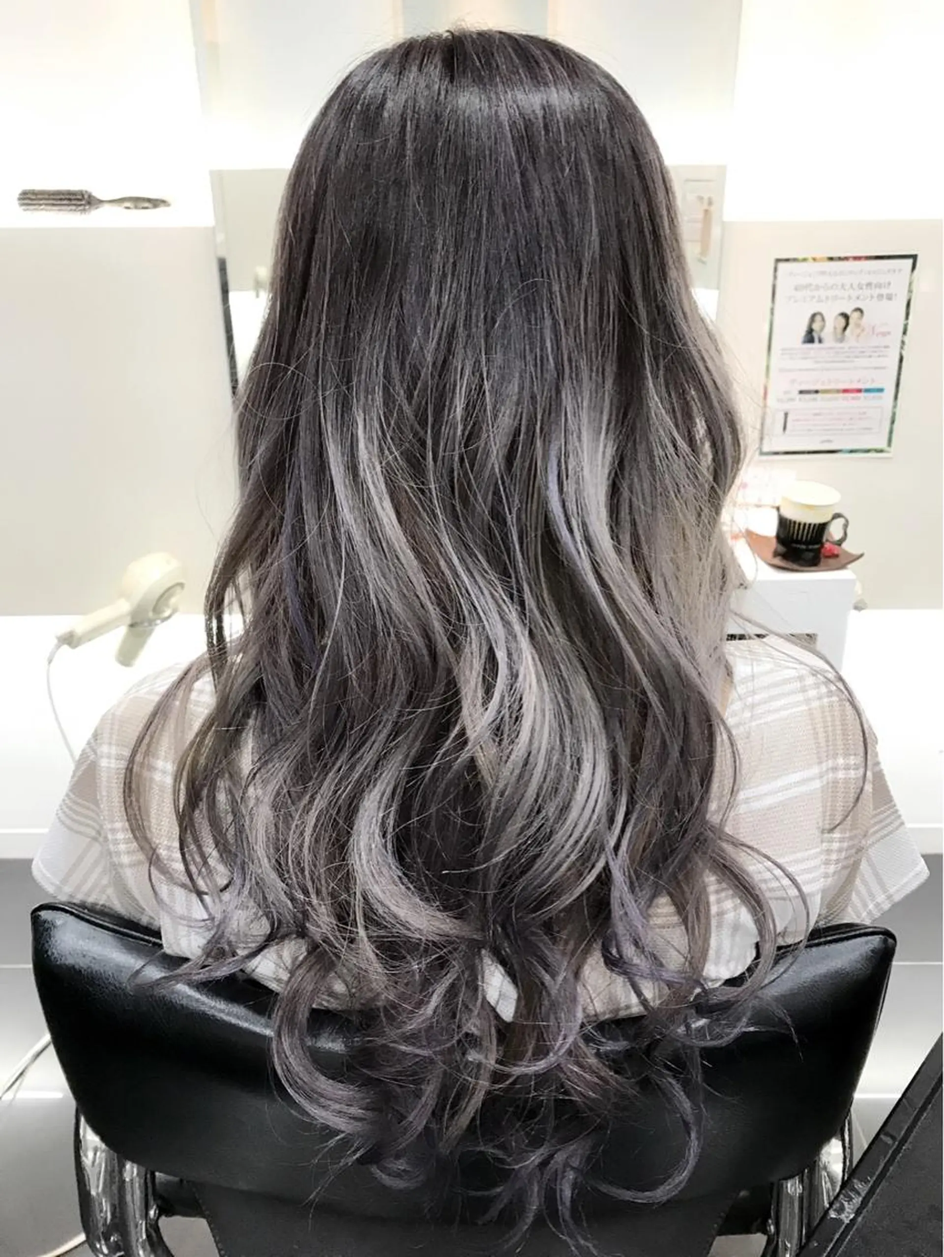 ロング カラー 関口 友行のヘアスタイル