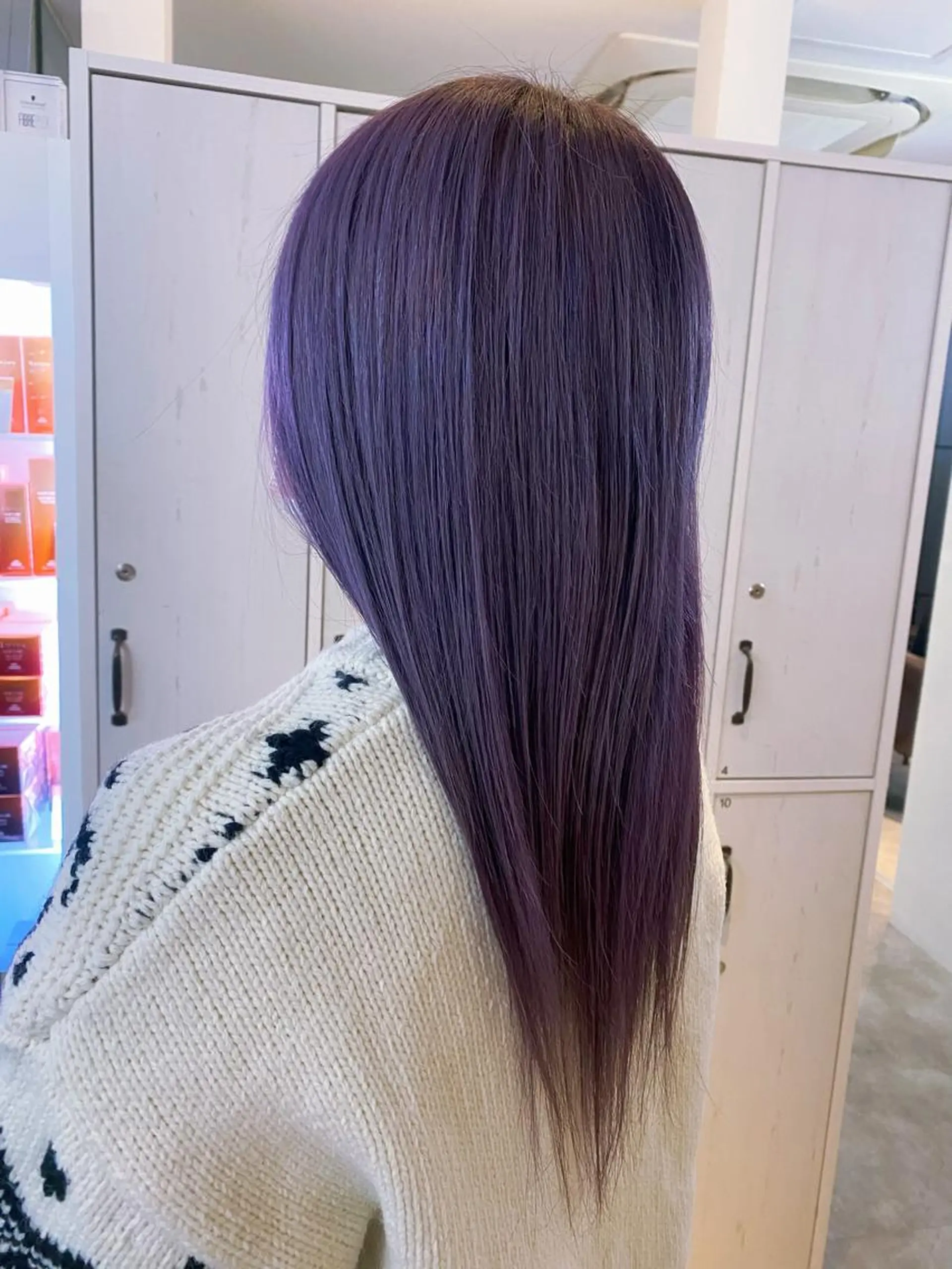 ロング カラー 友田 千栄のヘアスタイル